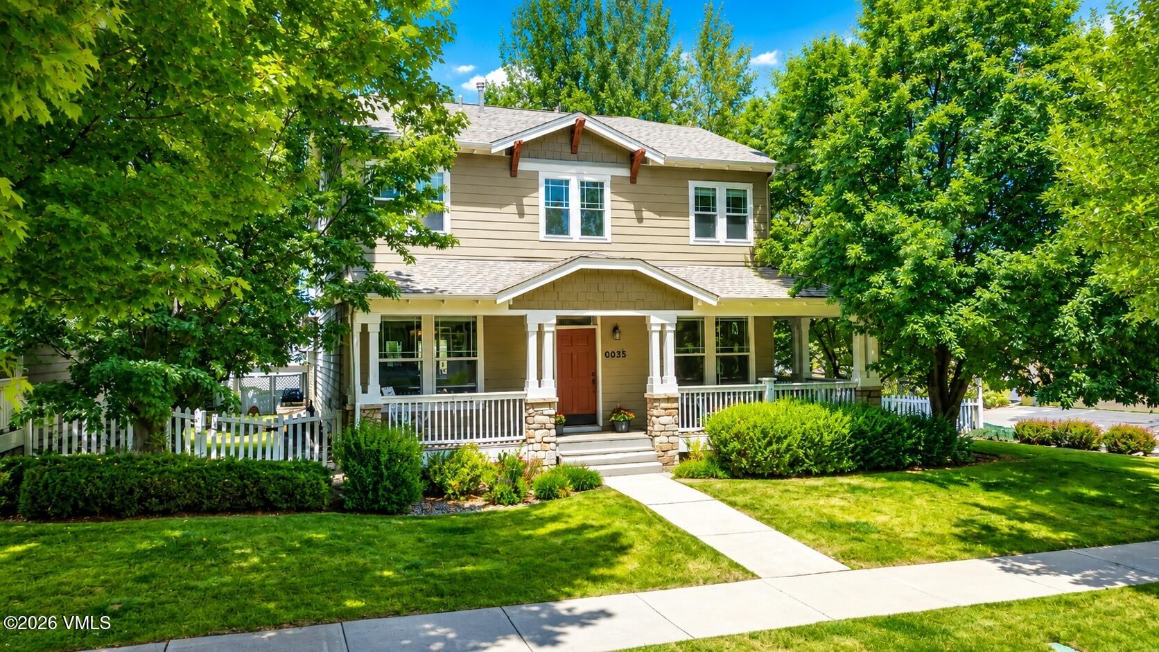 35 Beecher Street Property Photo 1