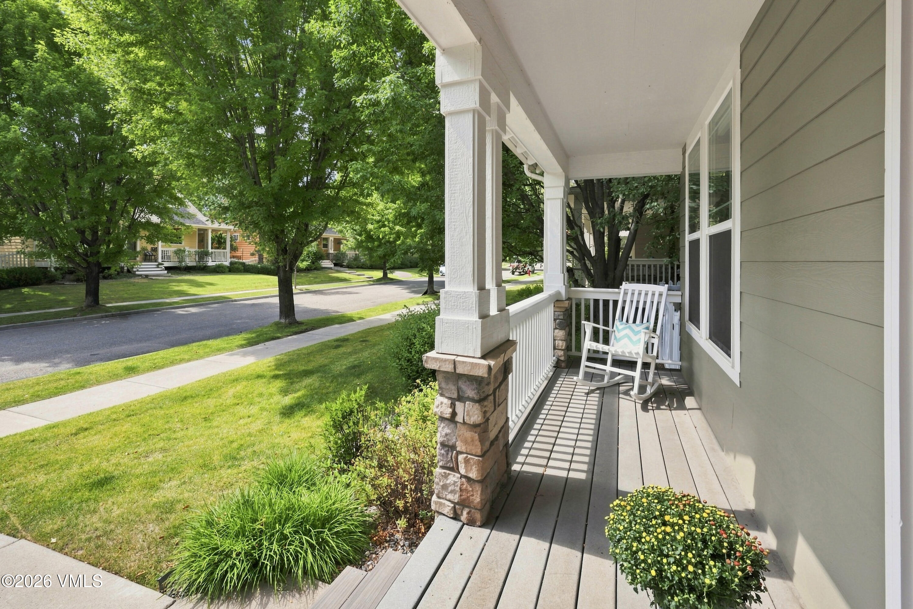 35 Beecher Street Property Photo 2