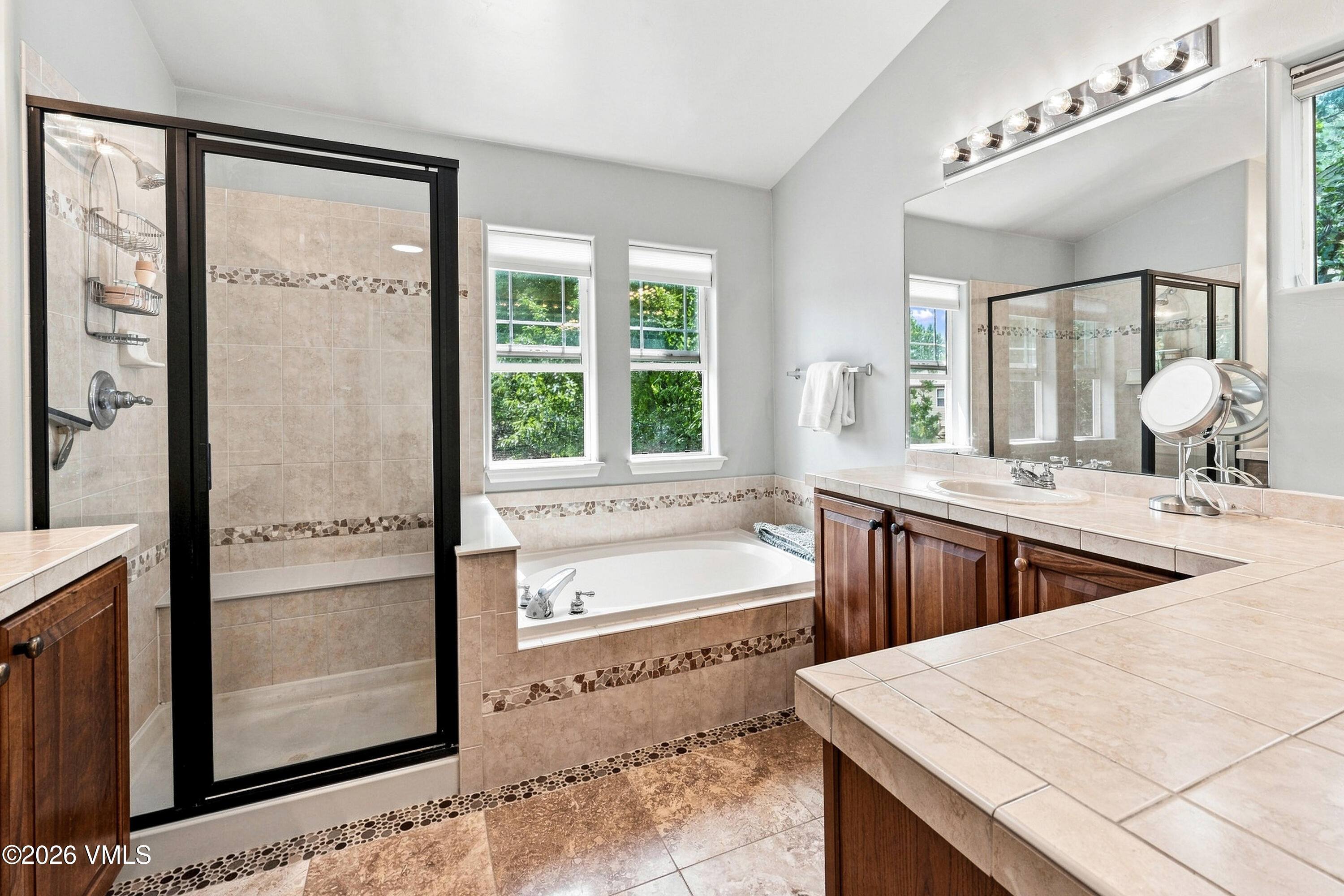 35 Beecher Street Property Photo 18