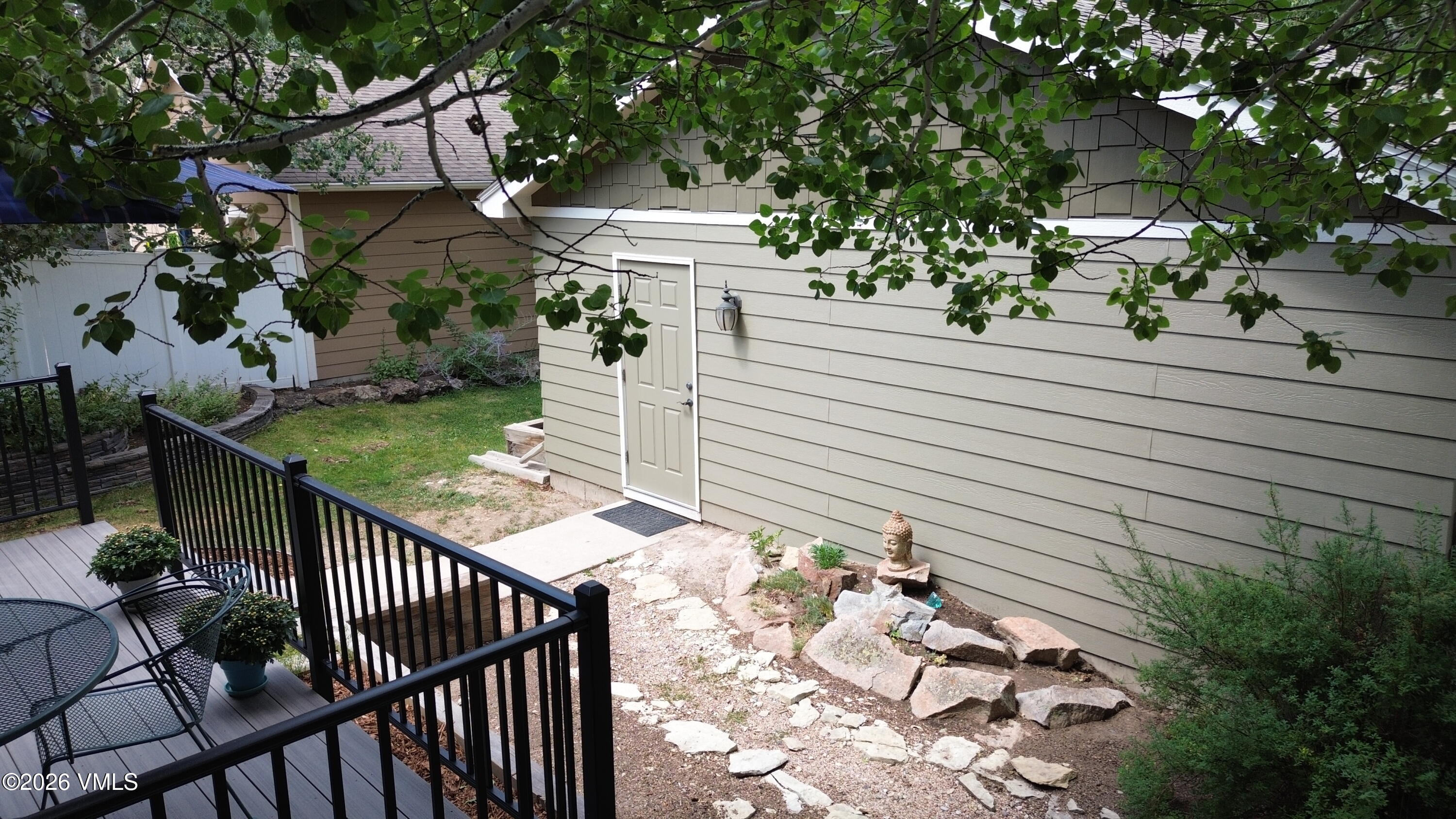 35 Beecher Street Property Photo 33