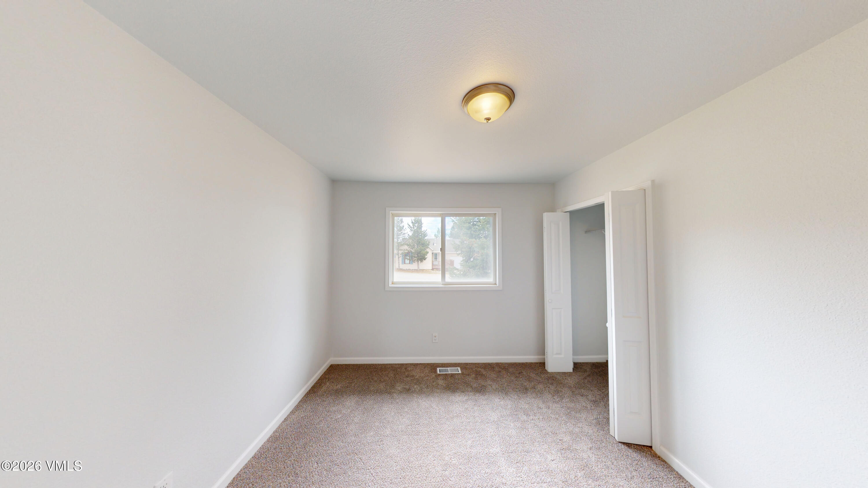 312 E 7th Street Property Photo 19