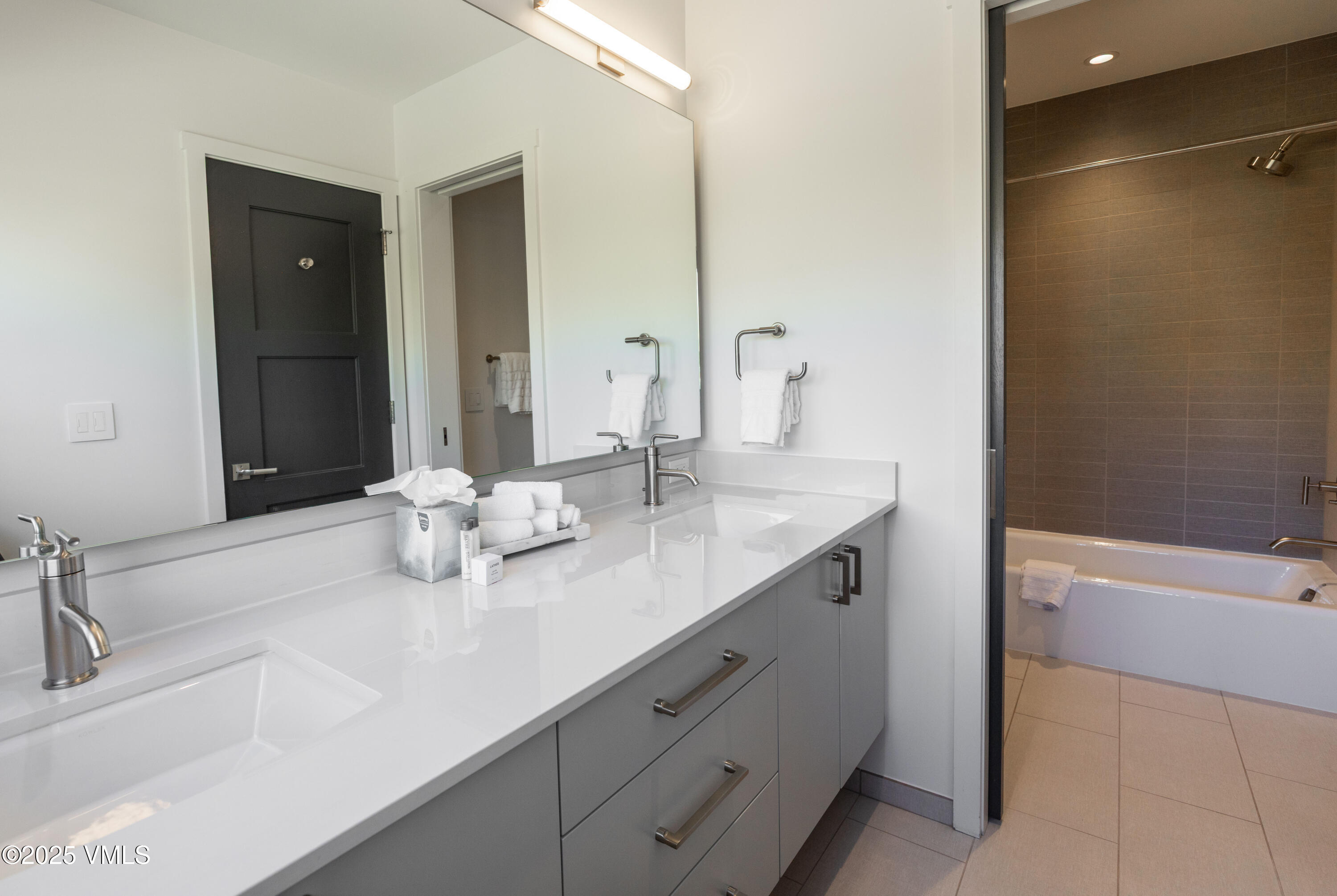 18 Waterfront Way Property Photo 20