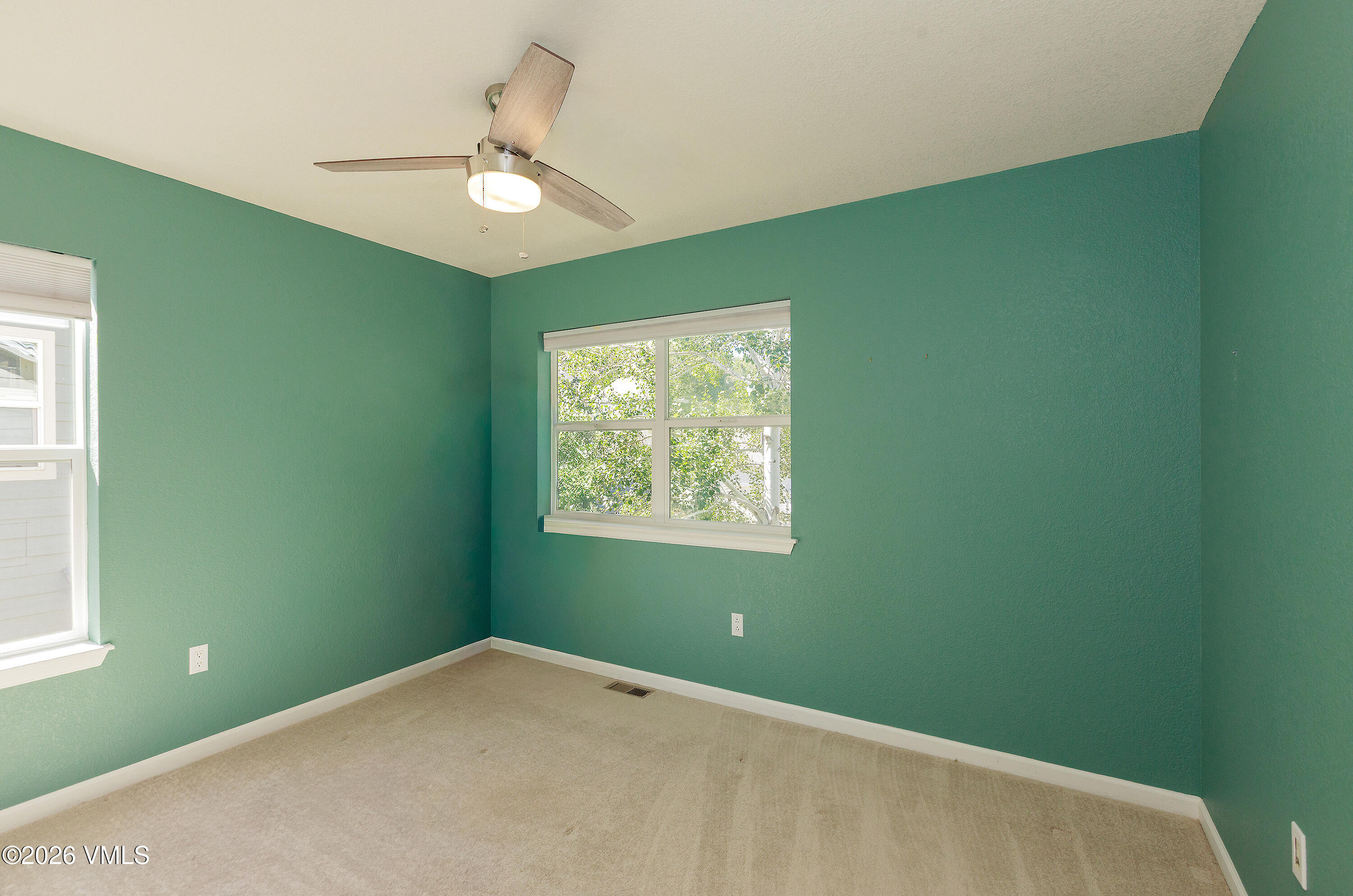 72 Longview Avenue Property Photo 27