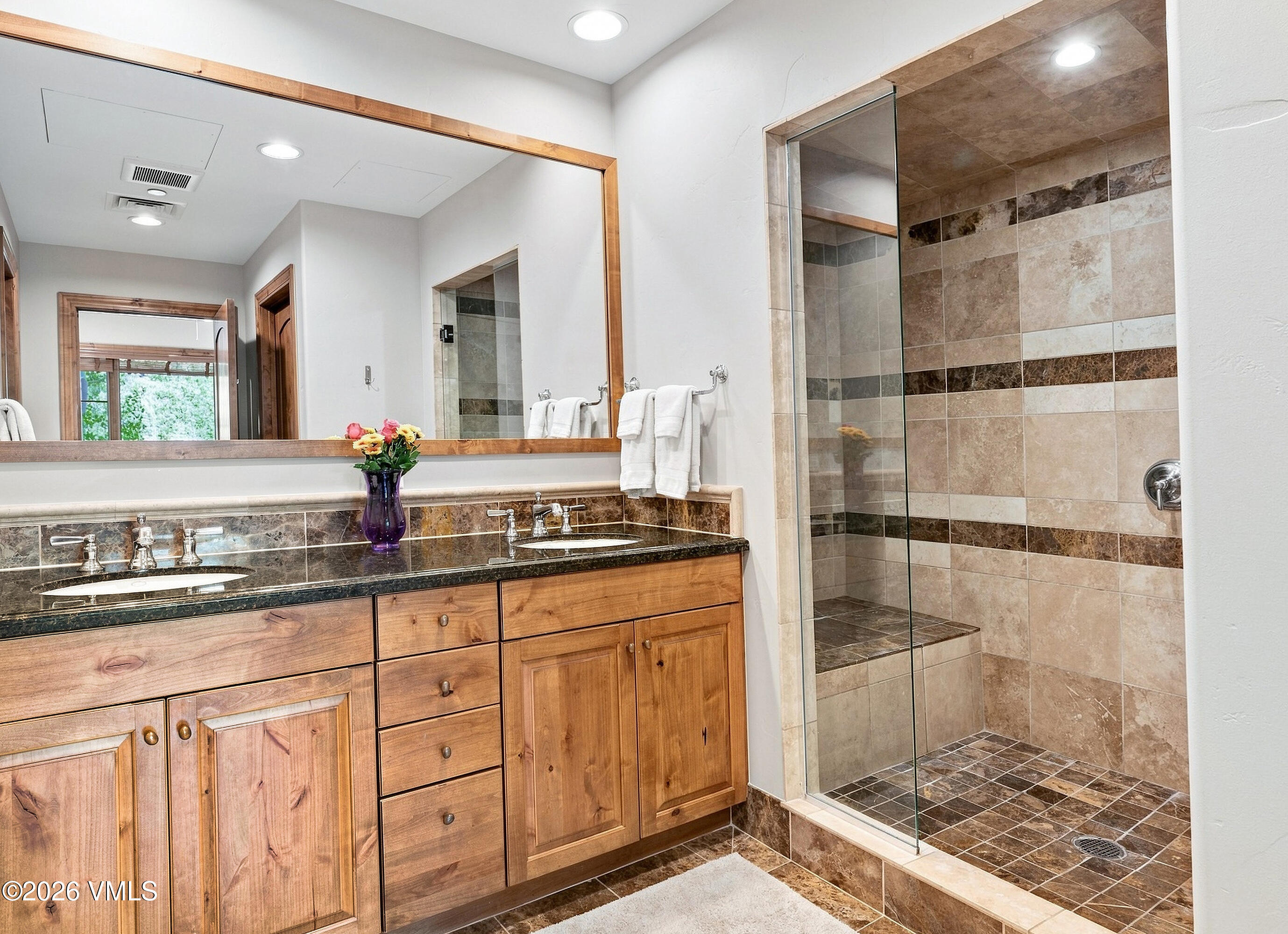 300 Prater Road # B305 Property Photo 16