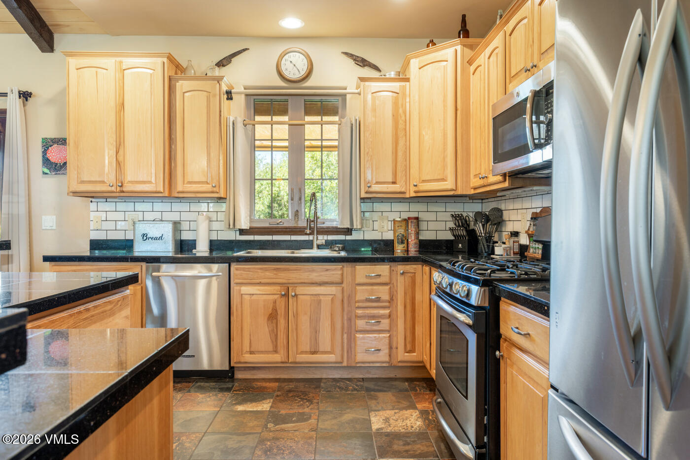191 Springfield Street Property Photo 10