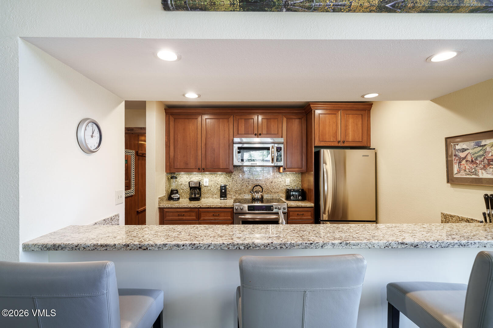 292 E Meadow Drive # 677 Property Photo 6