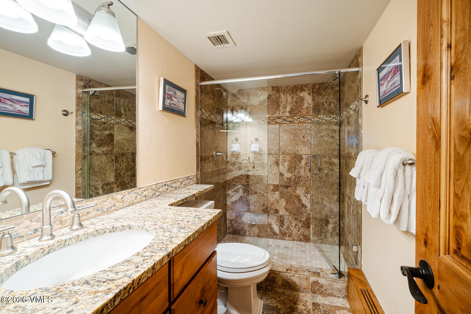 292 E Meadow Drive # 677 Property Photo 20