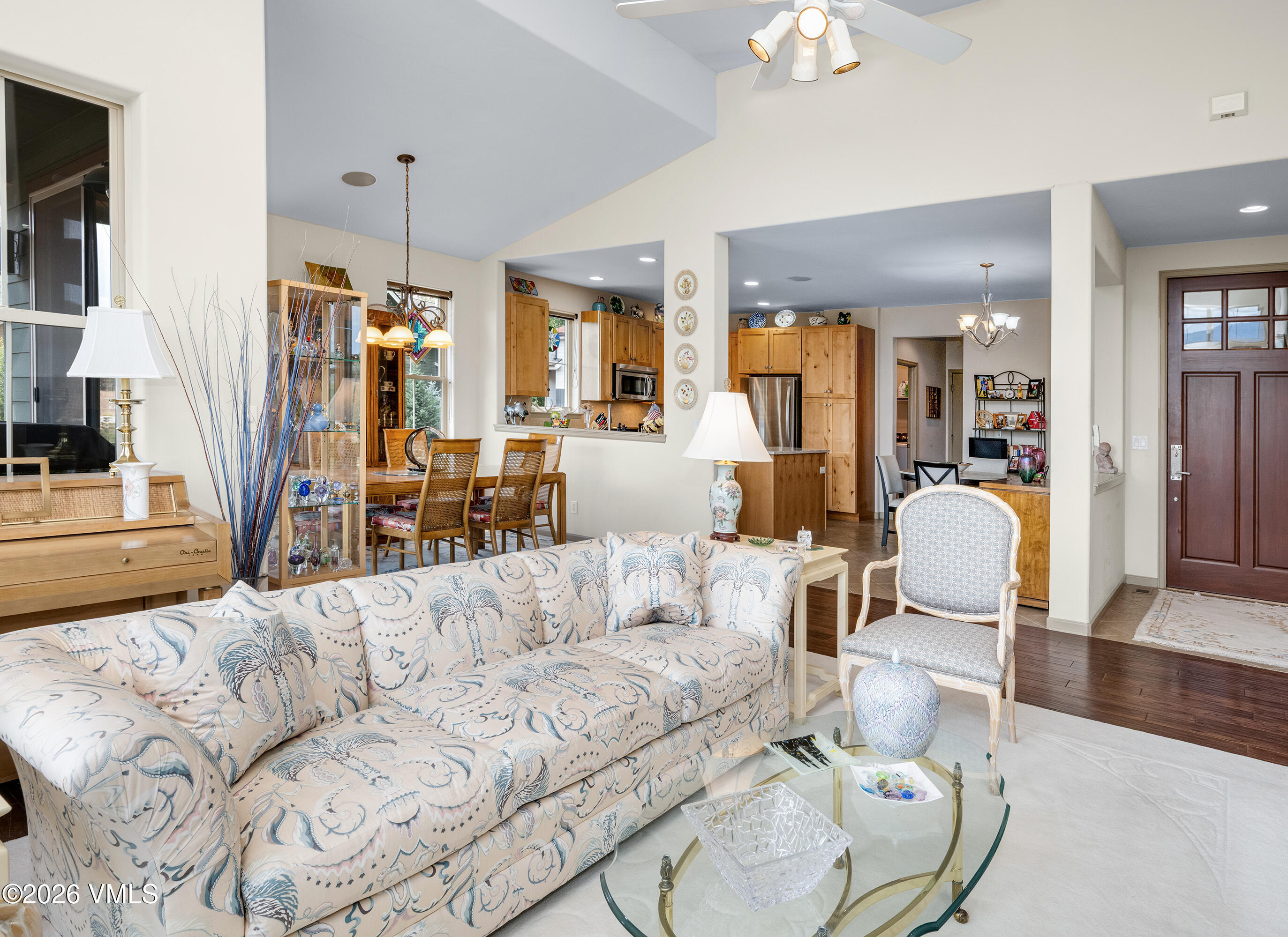 61 Open Sky Circle Property Photo 8