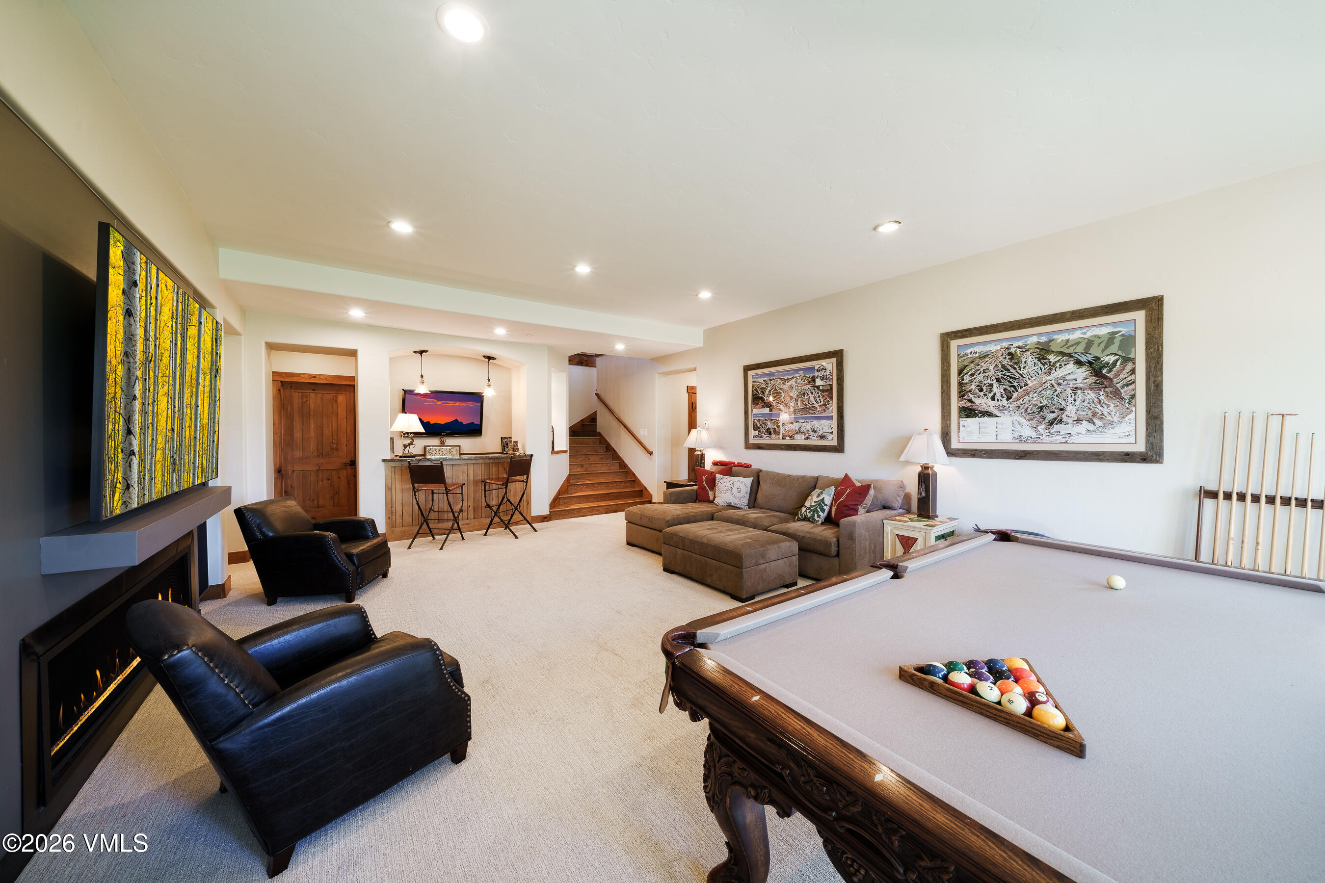 114 Martingale Lane Property Photo 40