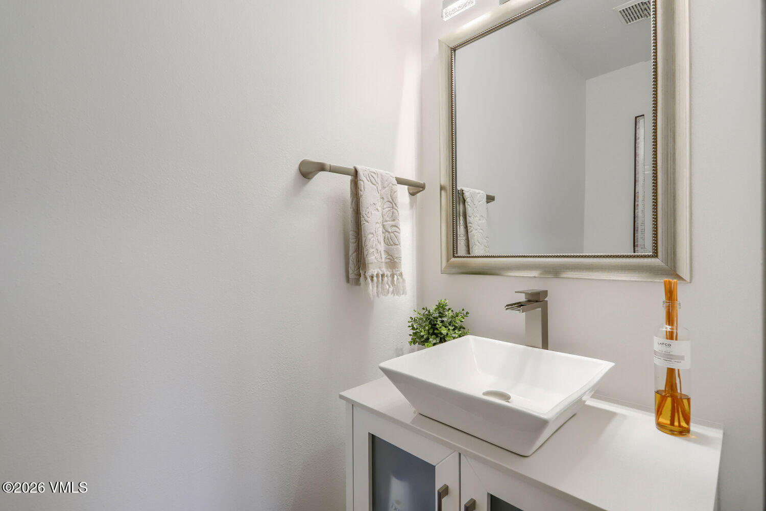 643 Deer Boulevard # 2 Property Photo 9