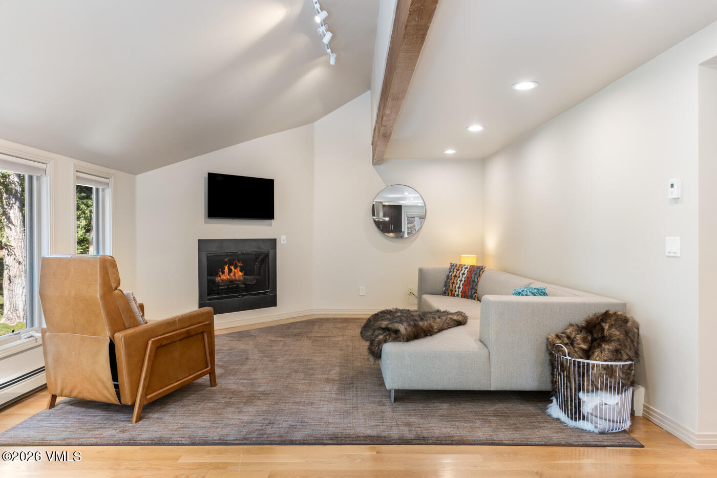 690 Deer Boulevard B Property Photo 3