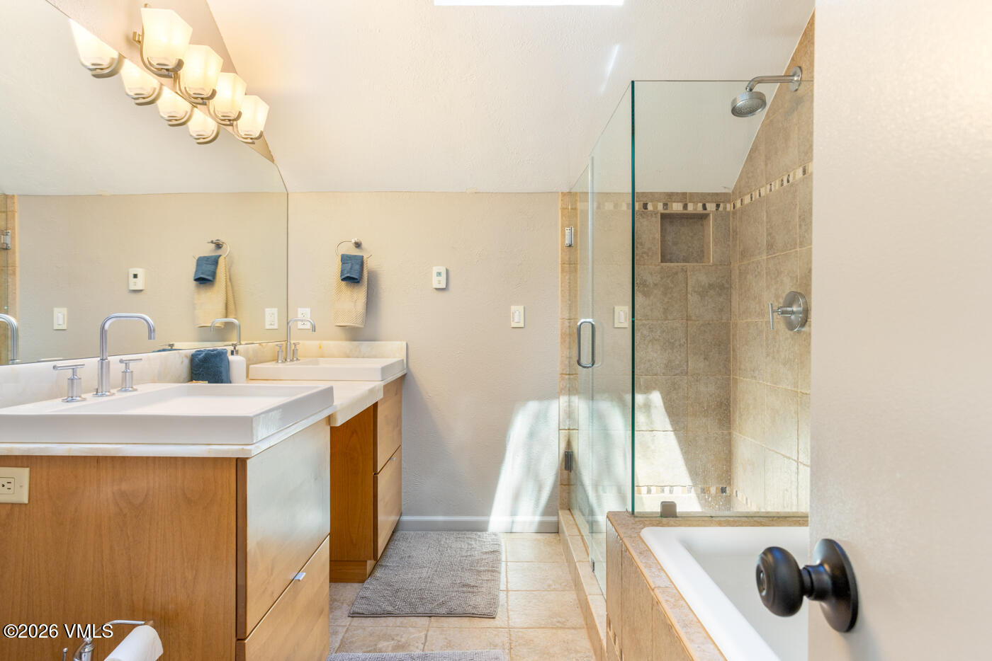 690 Deer Boulevard A Property Photo 12
