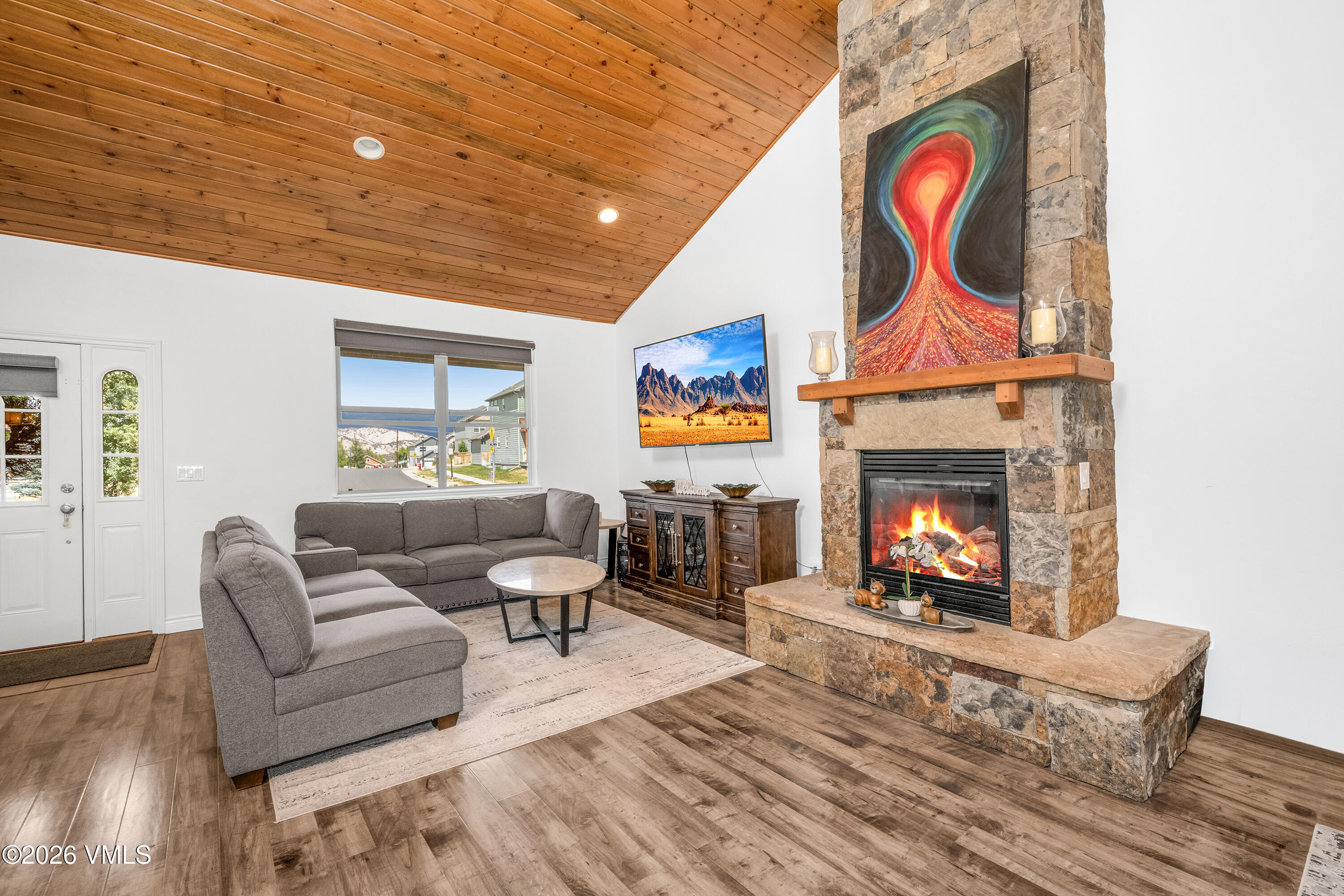 7 Custer Court Property Photo 3