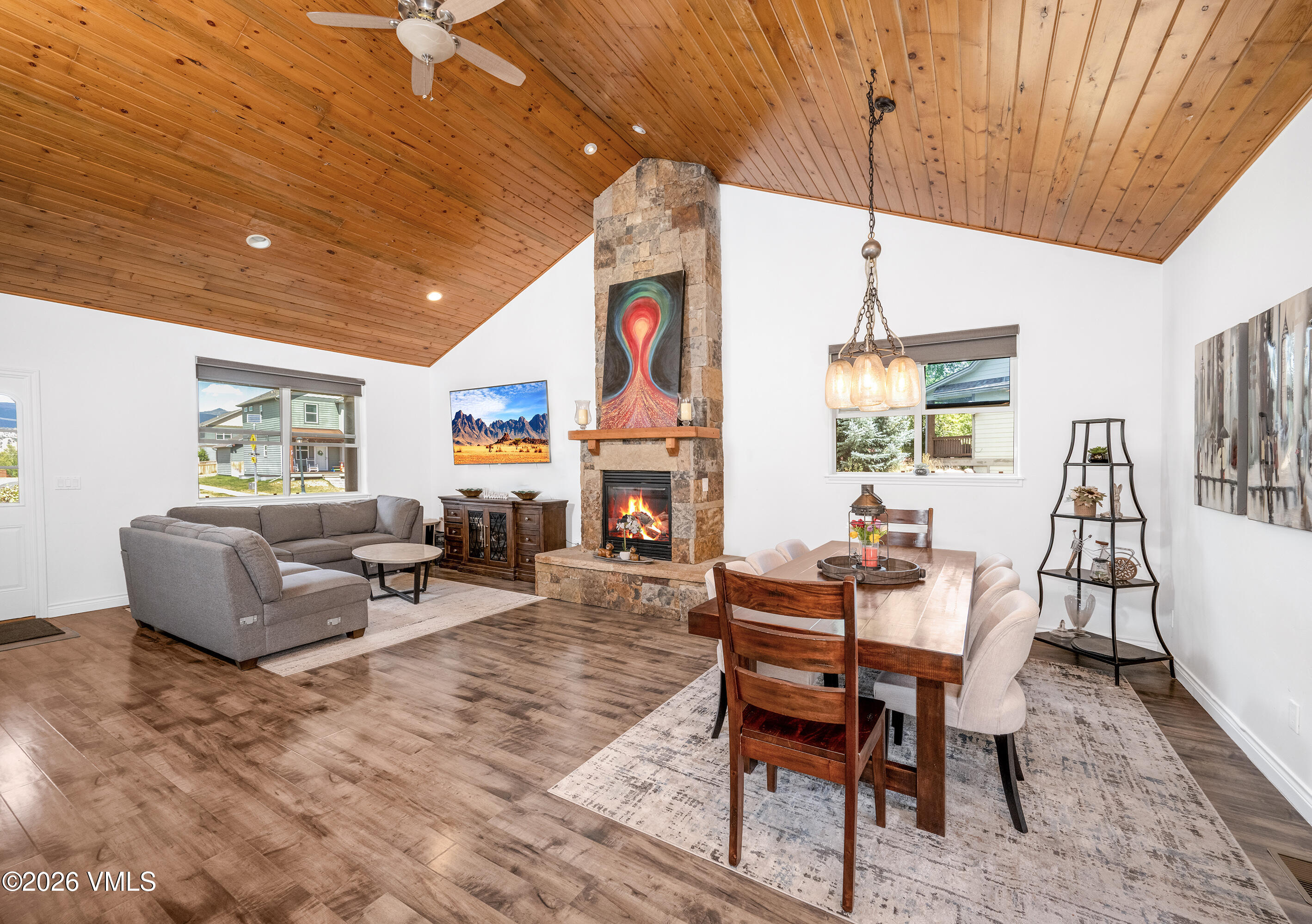 7 Custer Court Property Photo 4