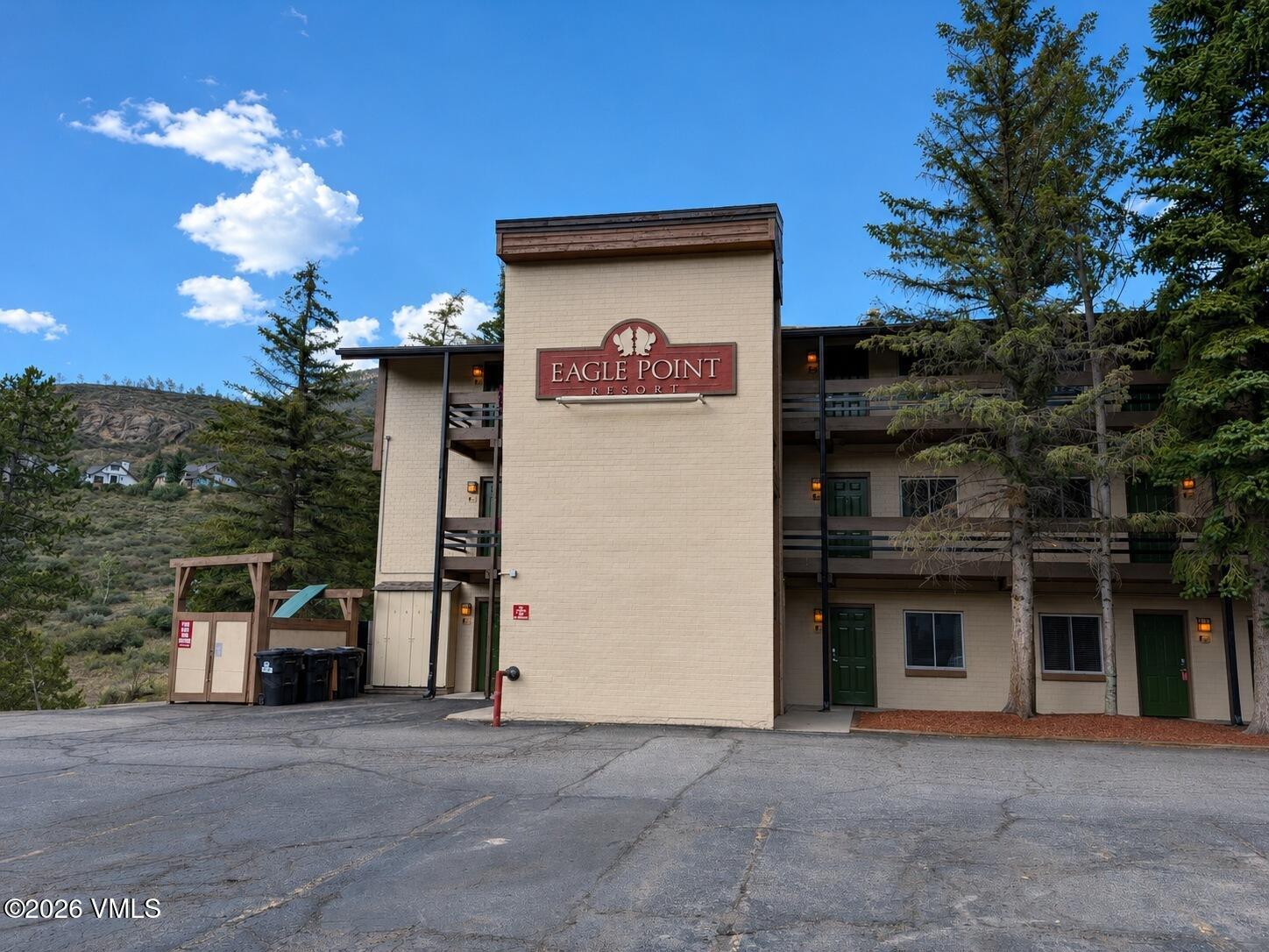1500 Matterhorn Circle Property Photo 2