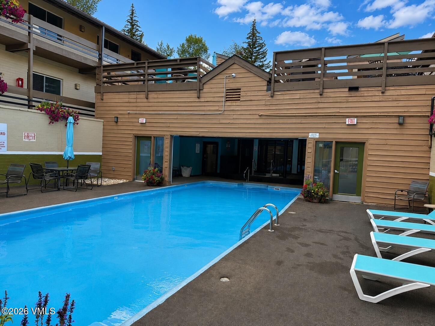 1500 Matterhorn Circle Property Photo 6