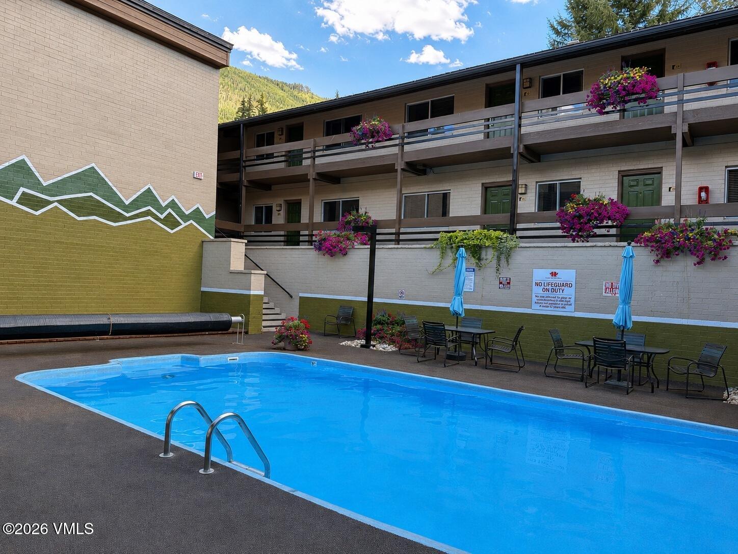 1500 Matterhorn Circle Property Photo 7
