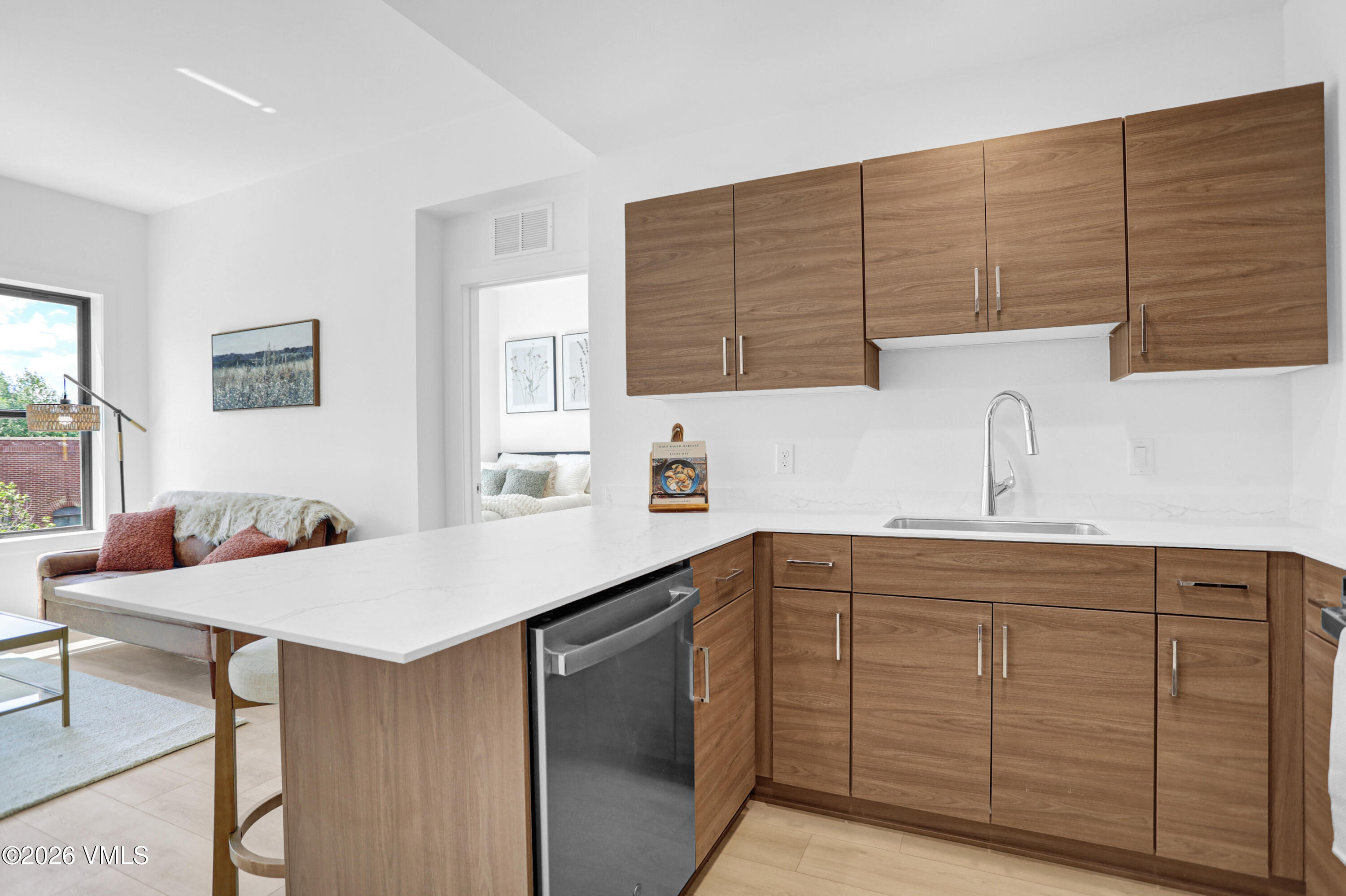 1200 Capitol Street Property Photo 8