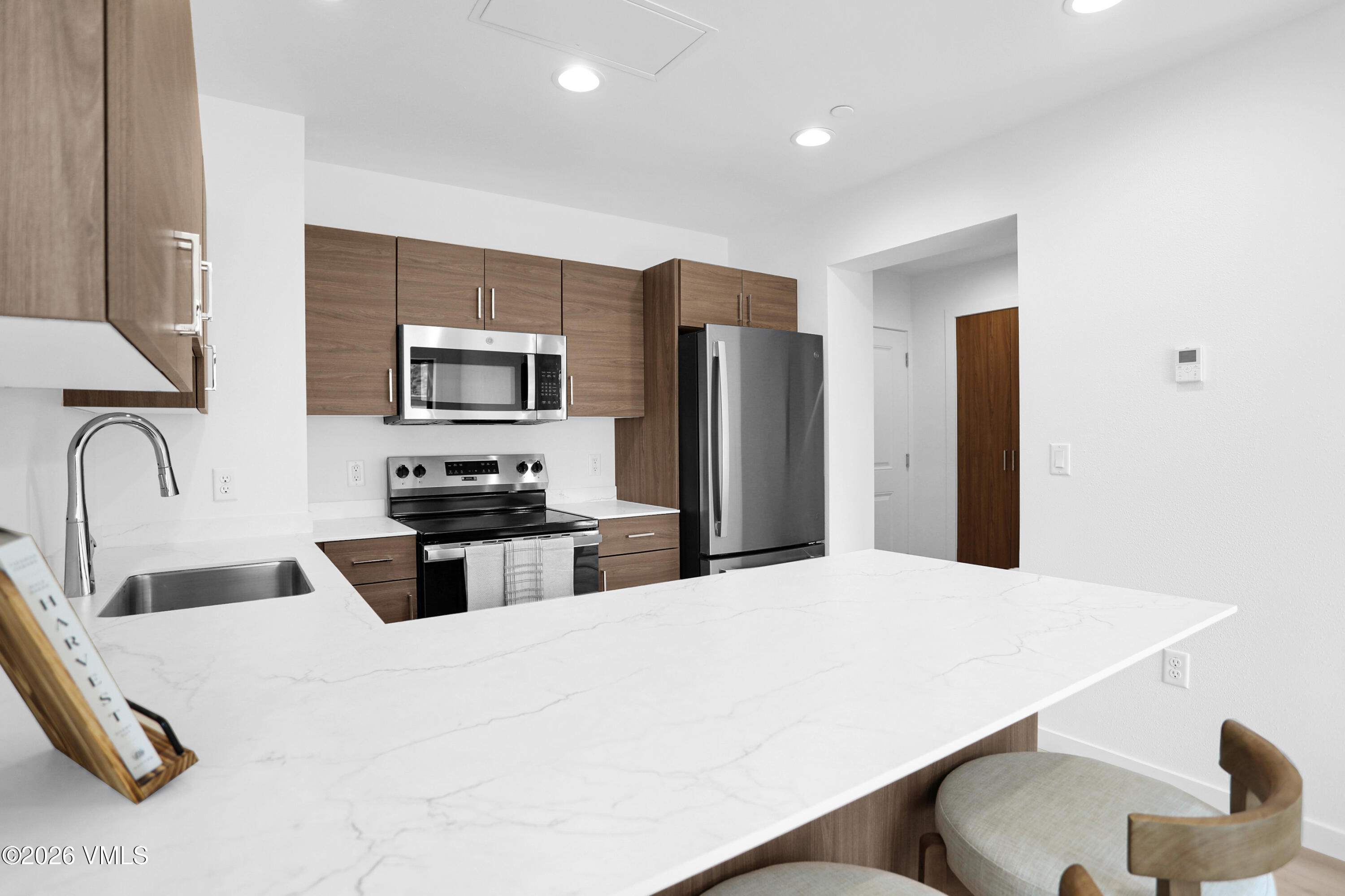 1200 Capitol Street Property Photo 10