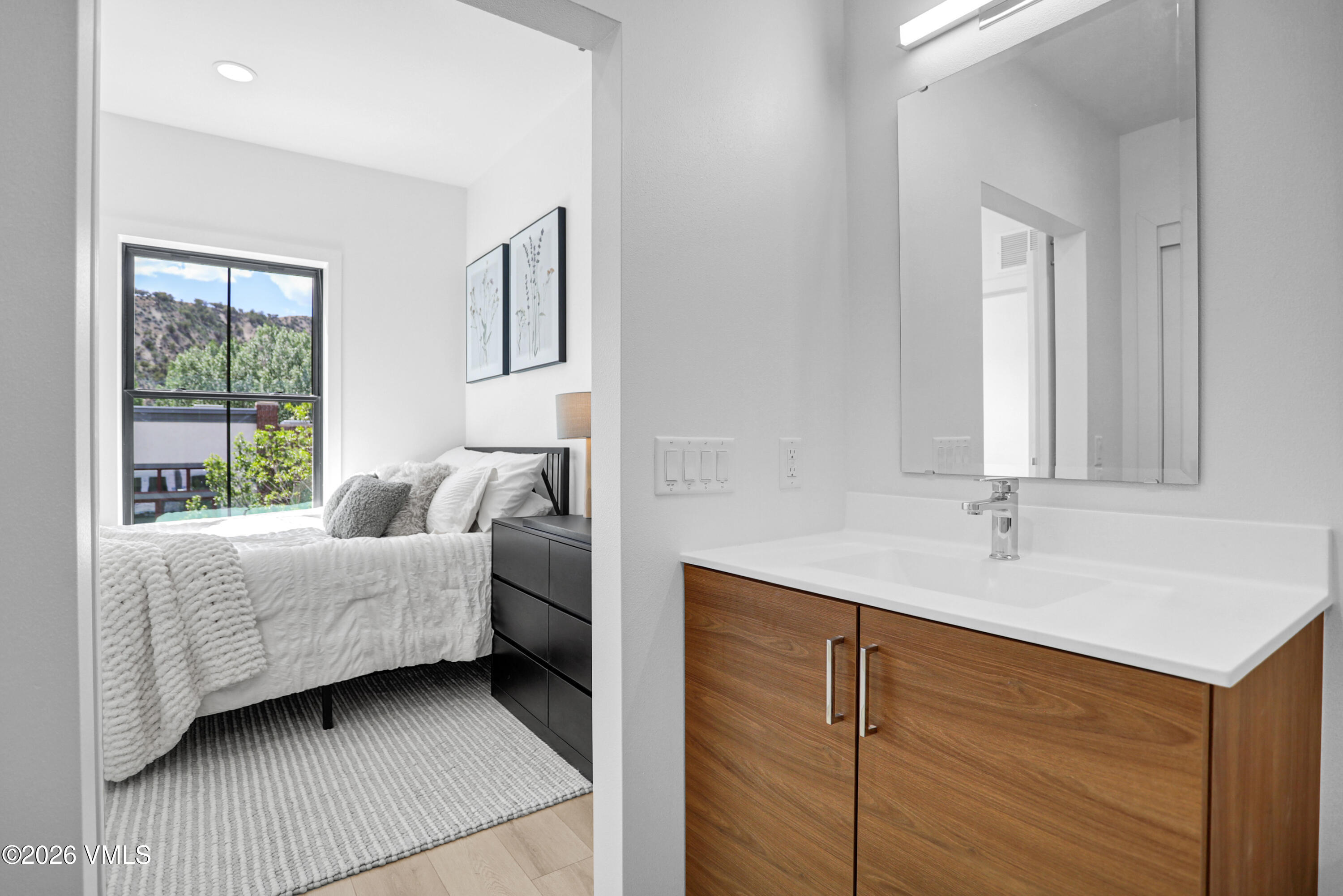 1200 Capitol Street Property Photo 17