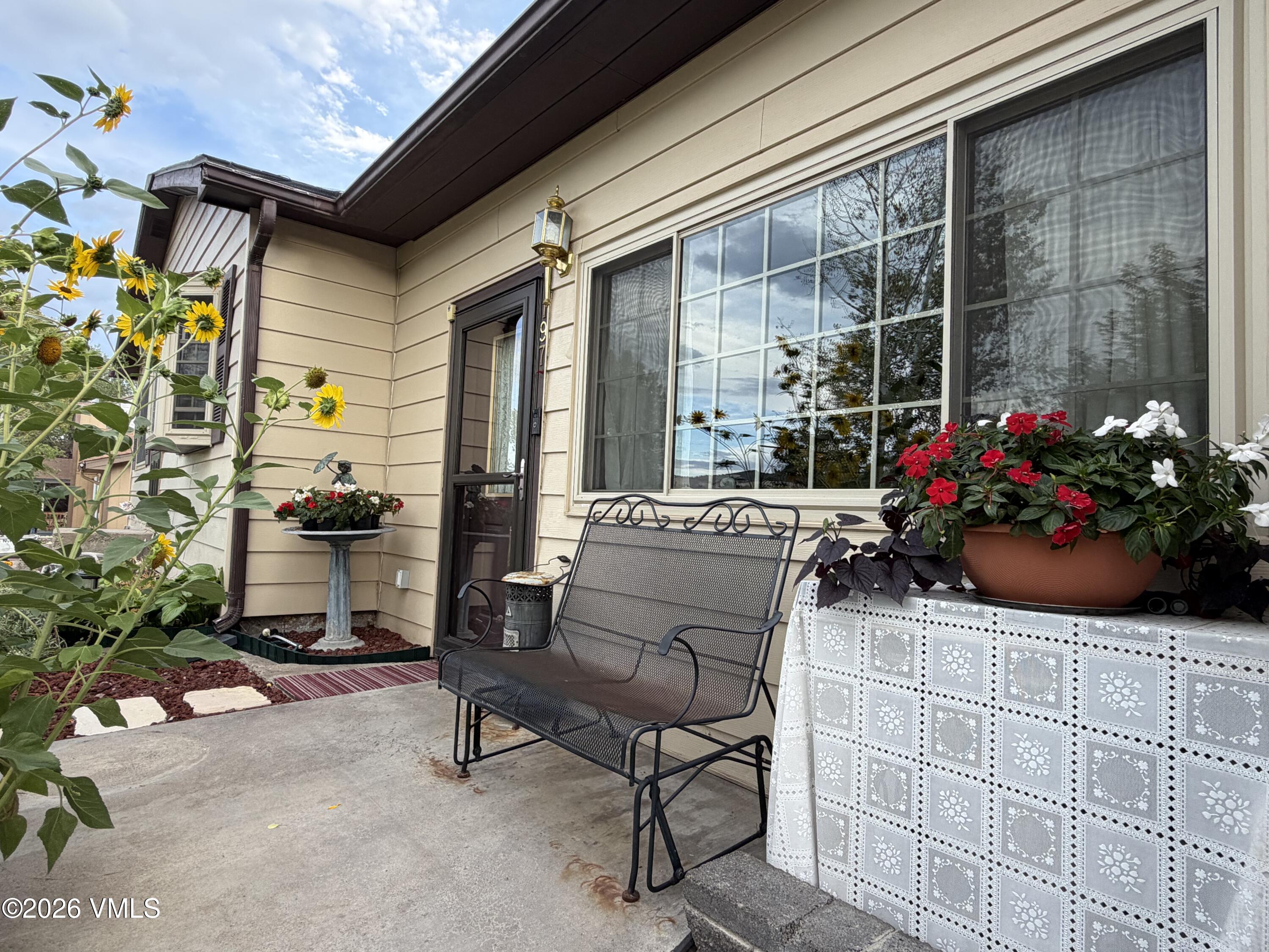 197 Park Street Property Photo 4
