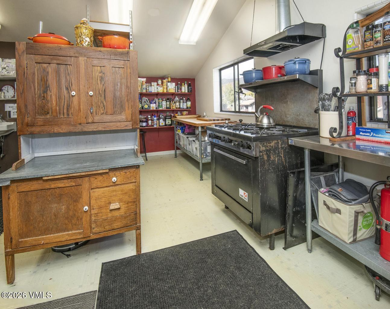 197 Park Street Property Photo 38