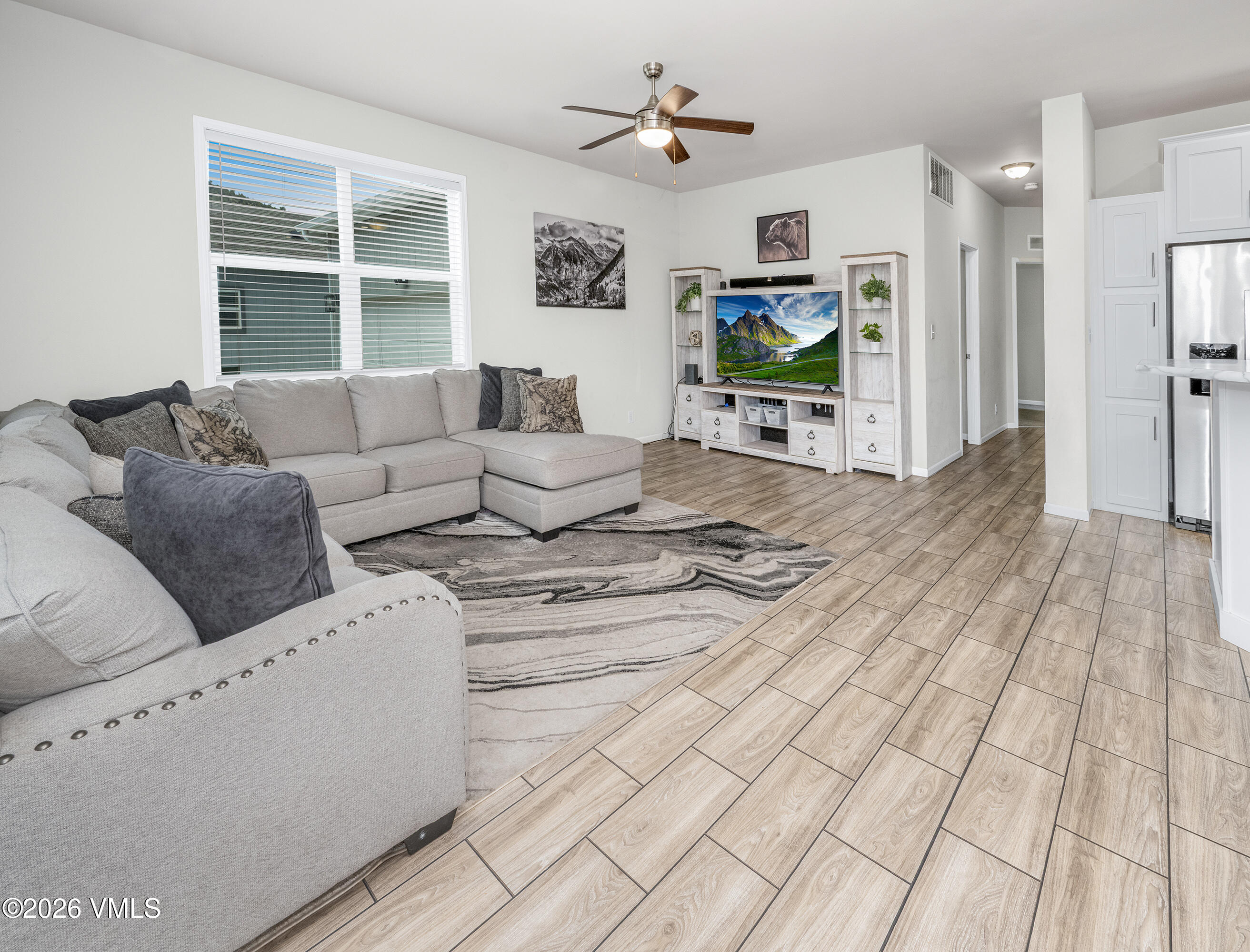 145 Bass Loop Property Photo 6