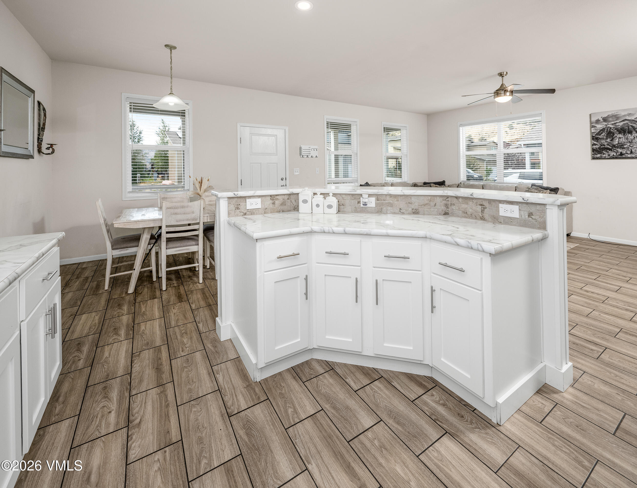 145 Bass Loop Property Photo 12