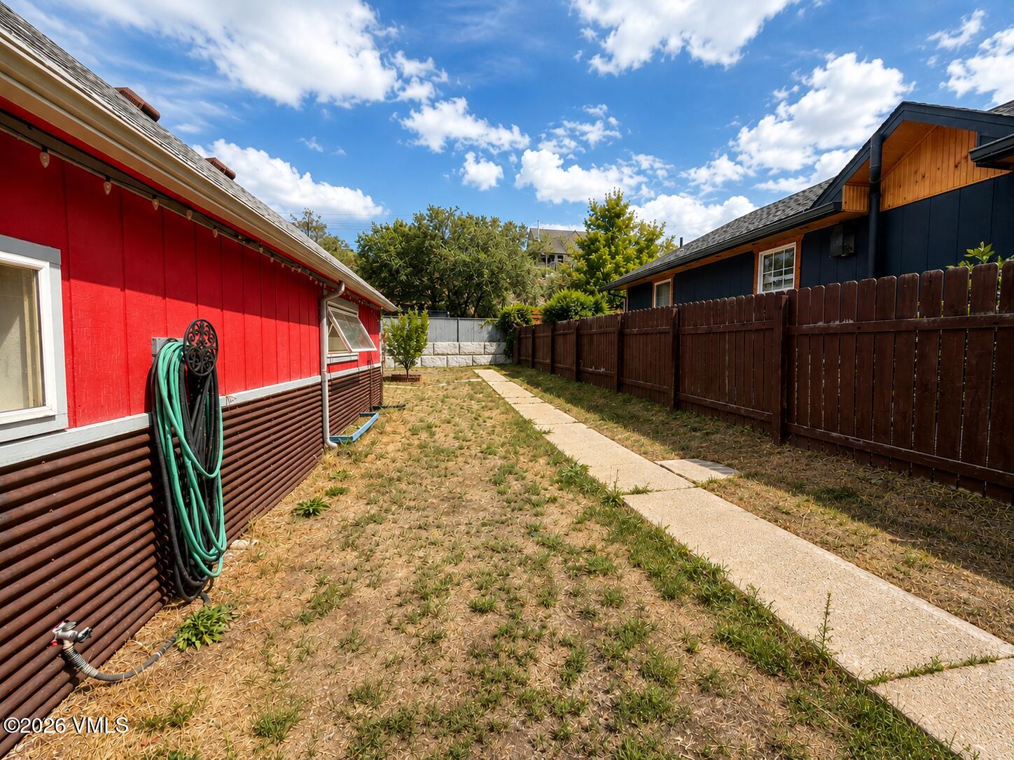425 Howard Street Property Photo 22