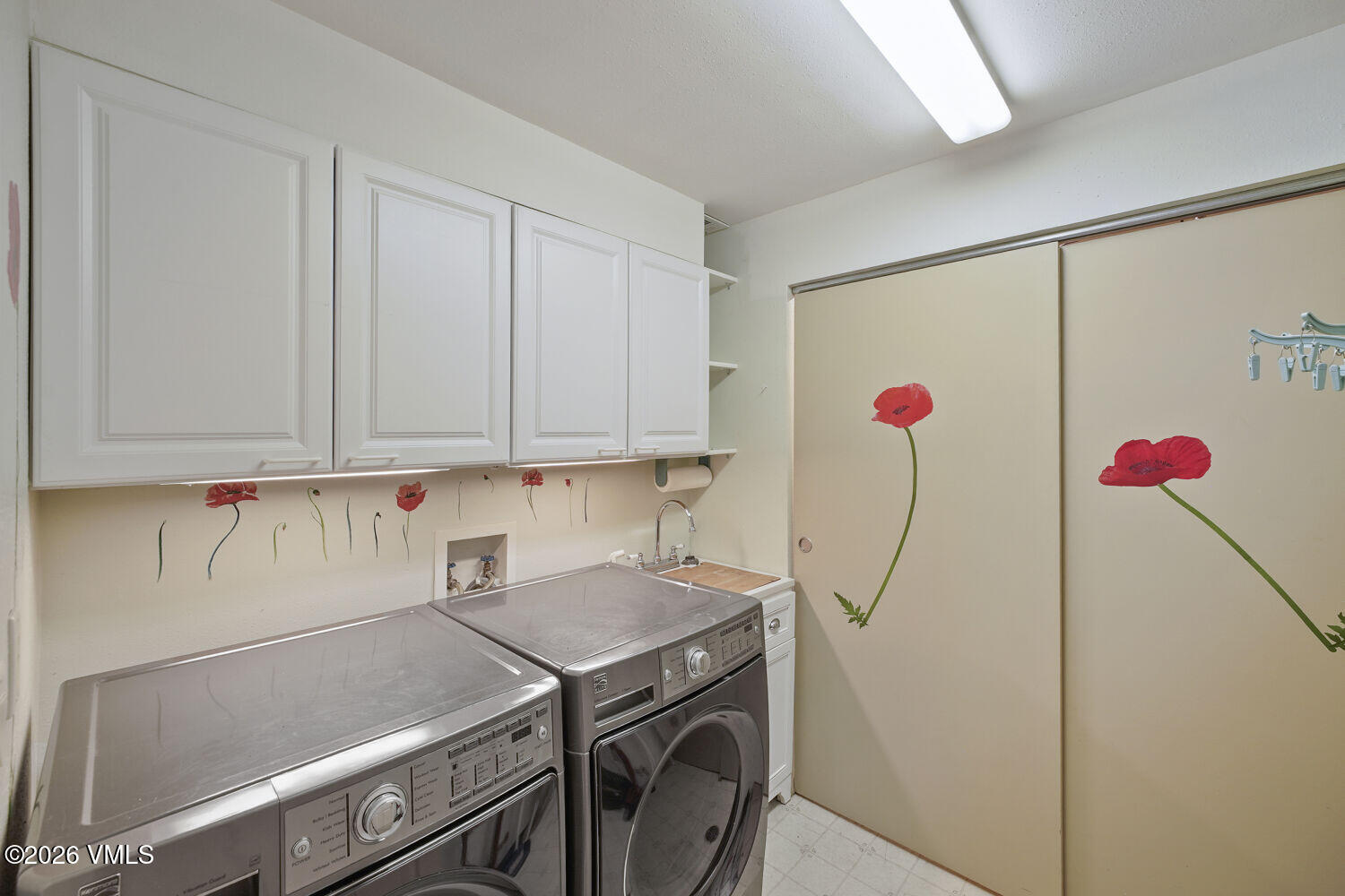 273 Boulder Street Property Photo 27