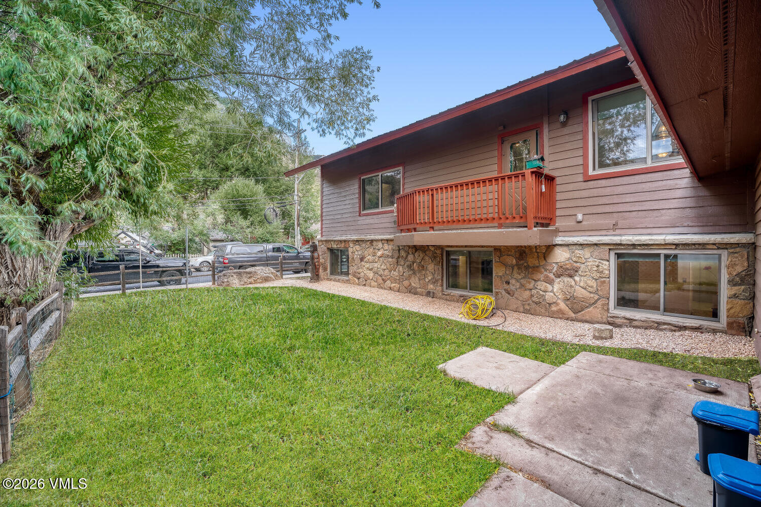 273 Boulder Street Property Photo 30