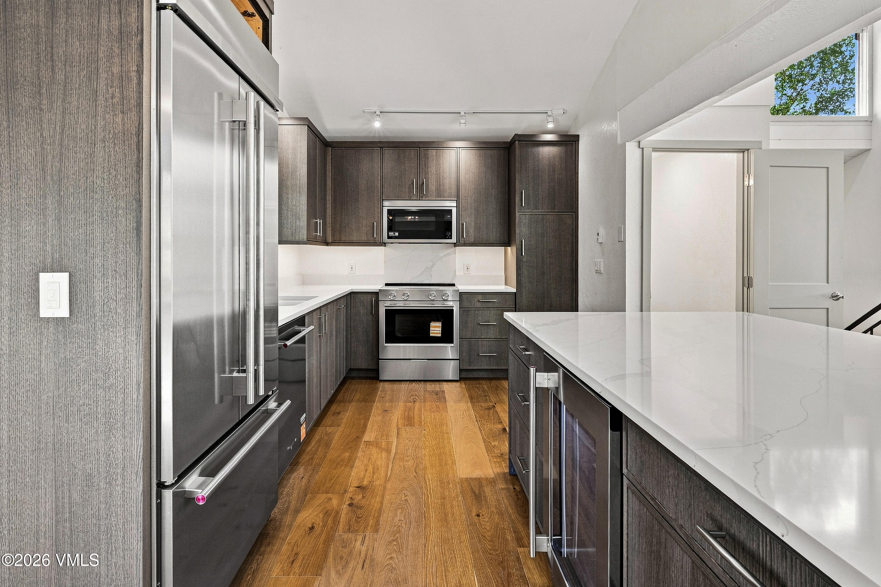 128 Beaver Road E Property Photo 6