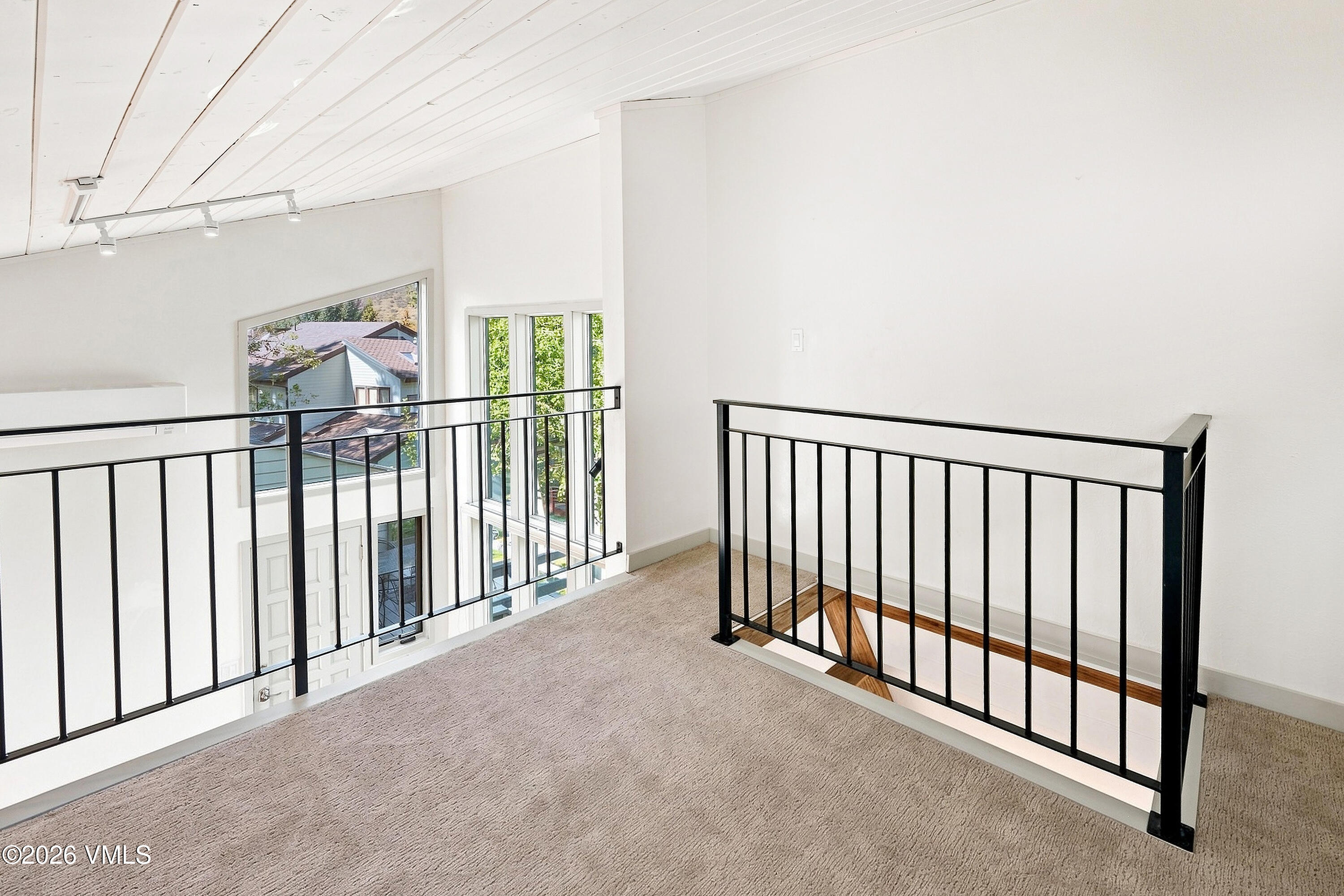 128 Beaver Road E Property Photo 22