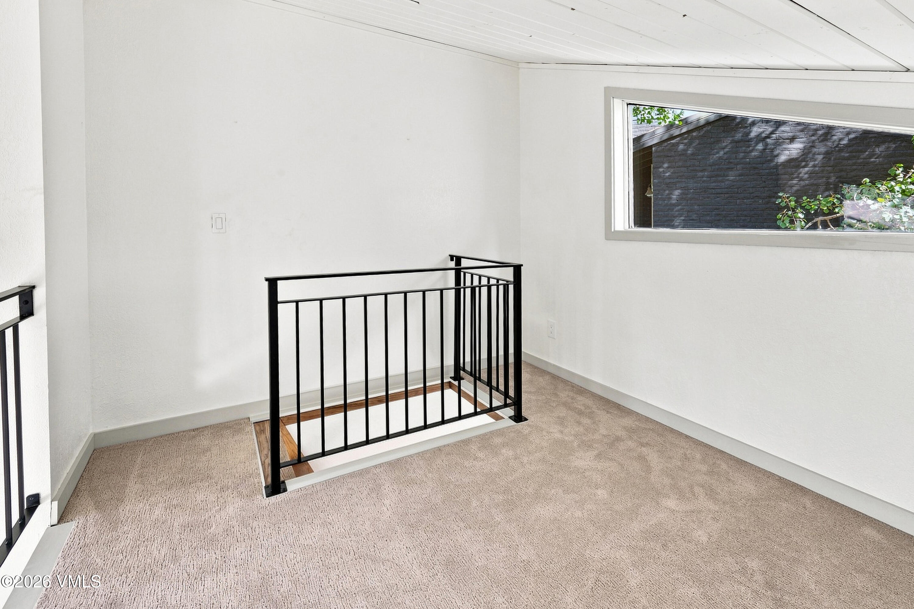 128 Beaver Road E Property Photo 23