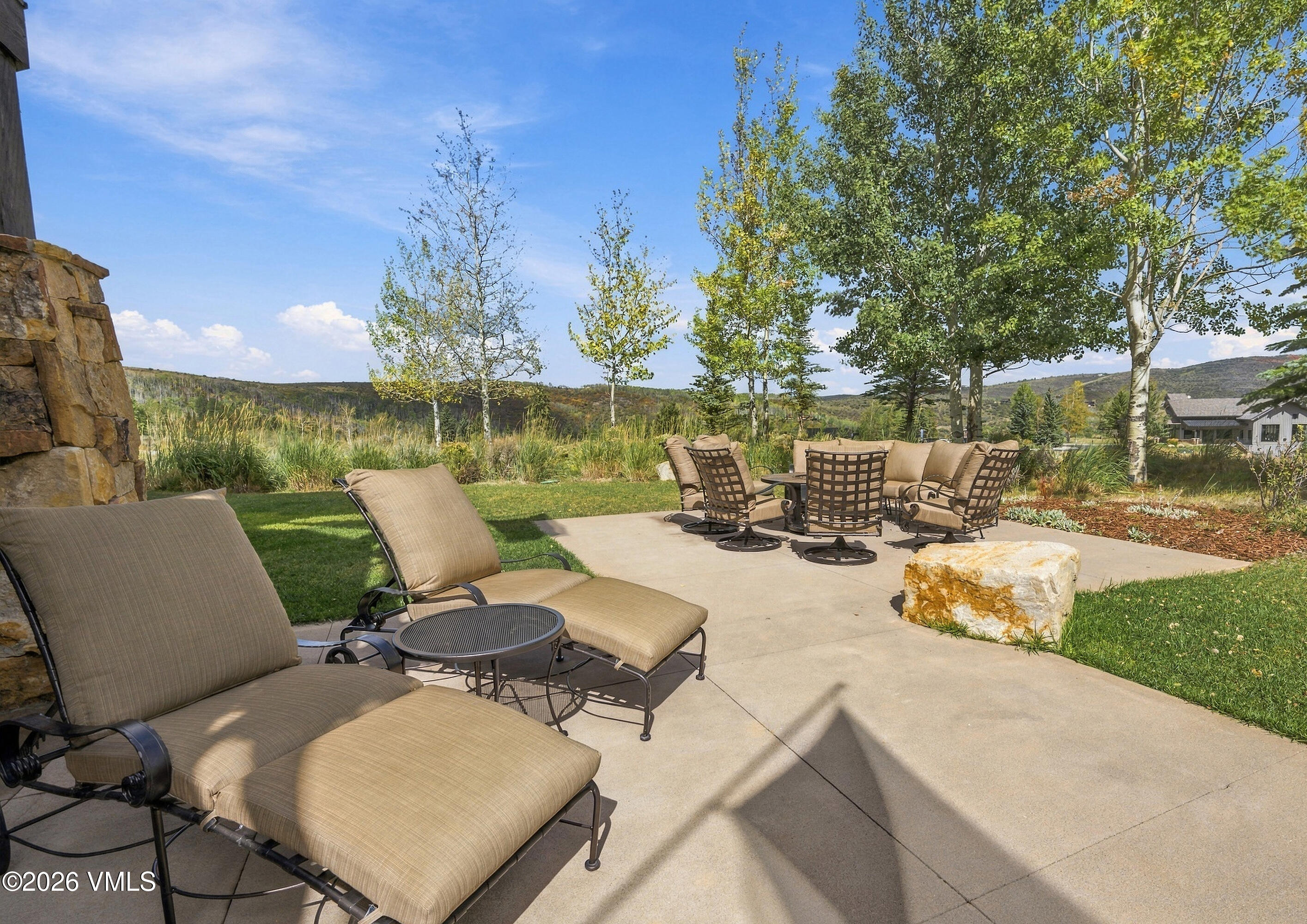 511 Settlers Loop Property Photo 74