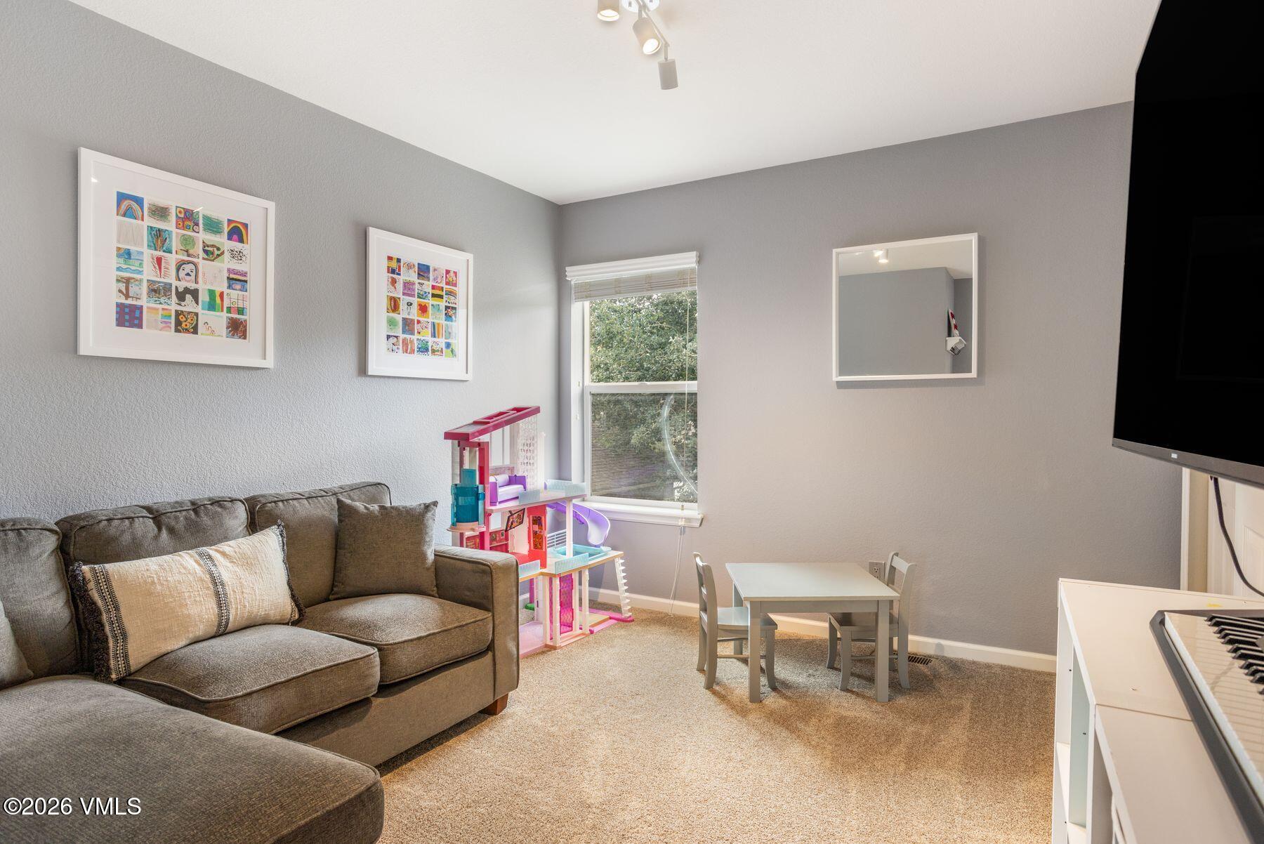 726 Founders Avenue Property Photo 13