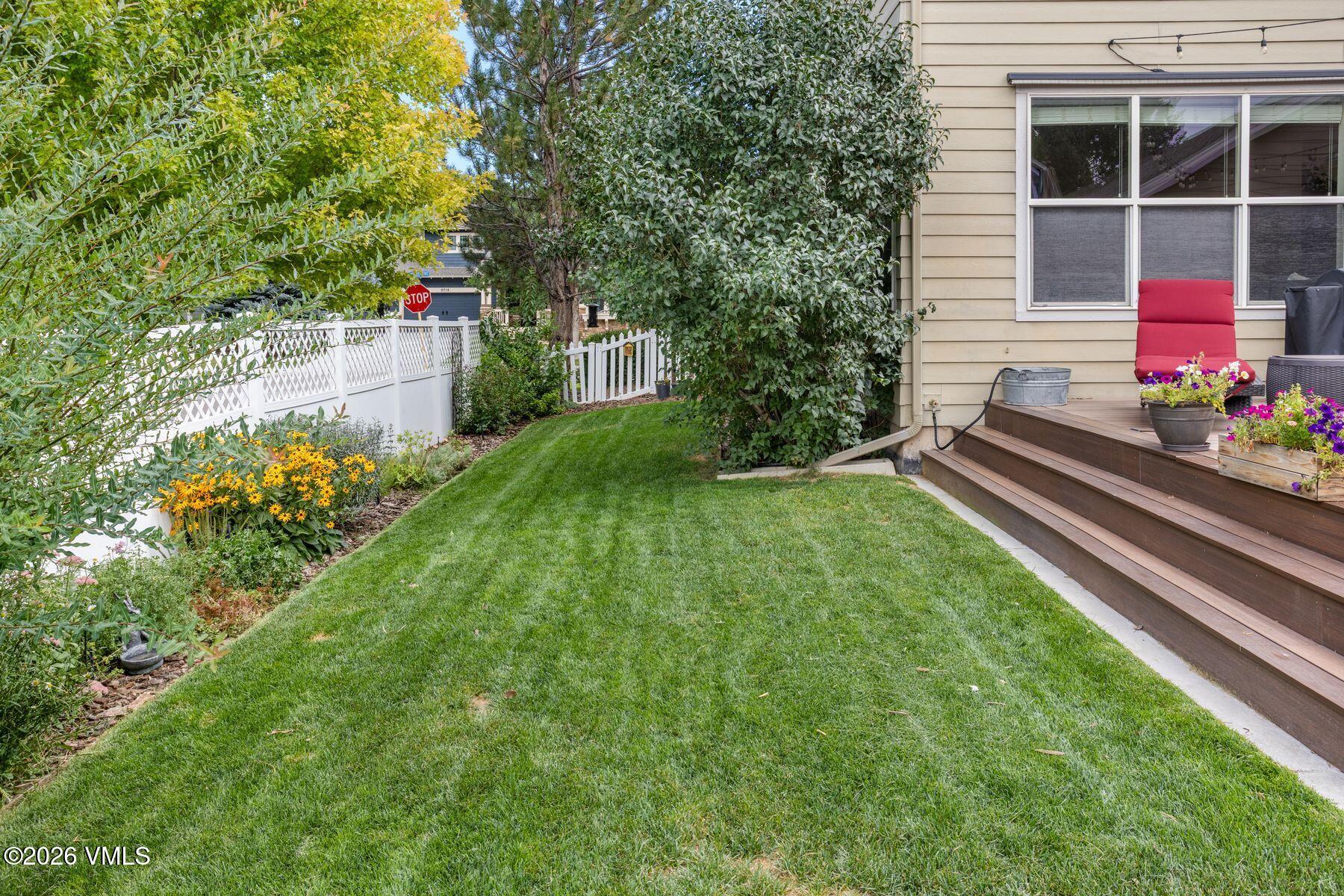 726 Founders Avenue Property Photo 16