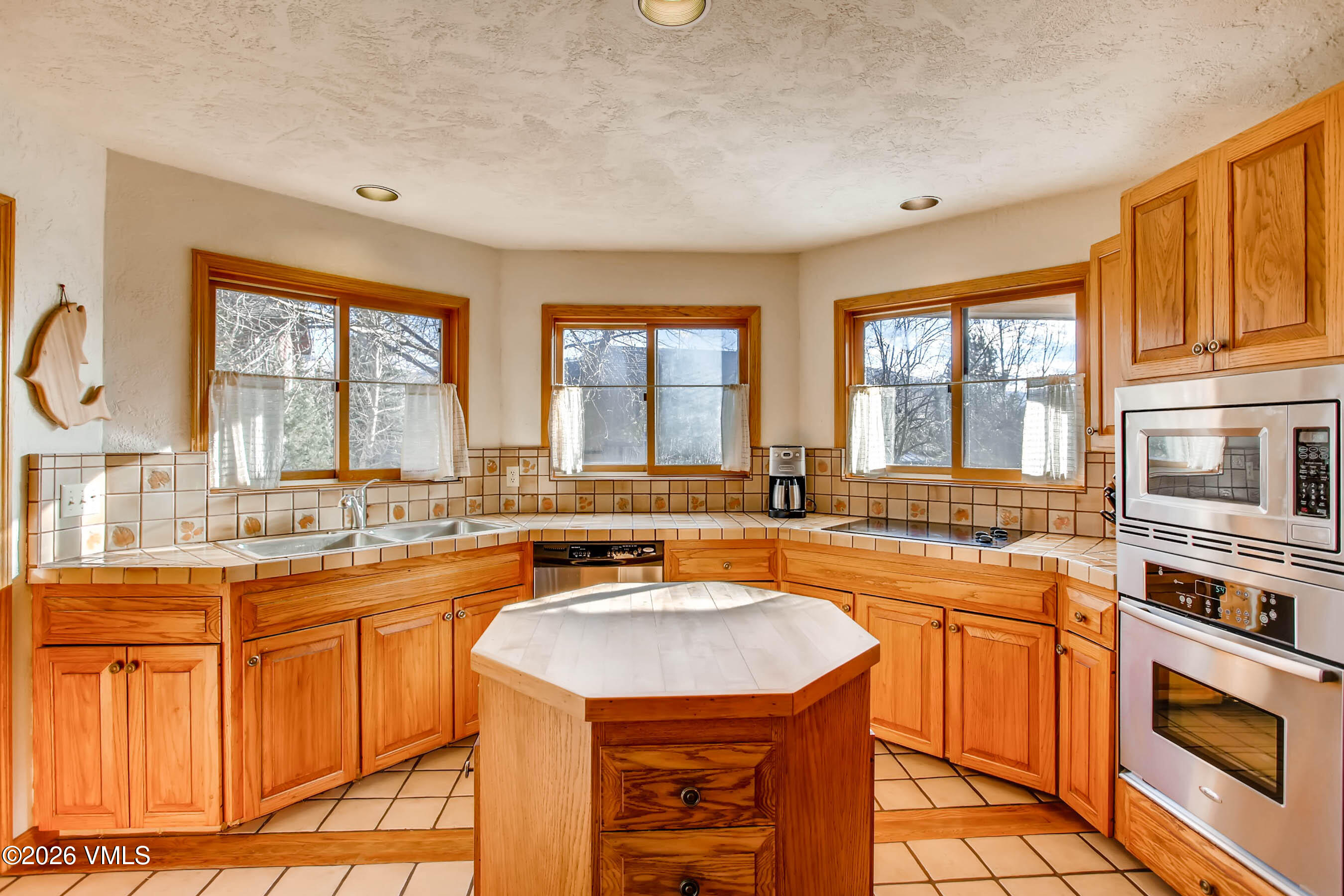411 June Creek Road A Property Photo 10