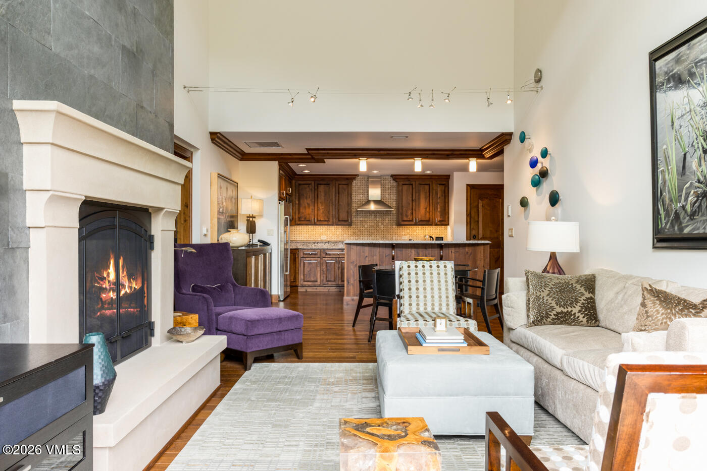 728 W Lionshead Circle # R300 Property Photo 6