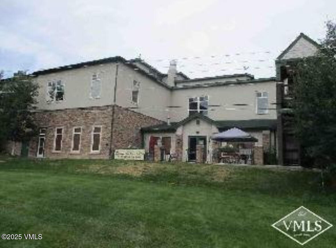 50 Chambers Avenue Property Photo 2