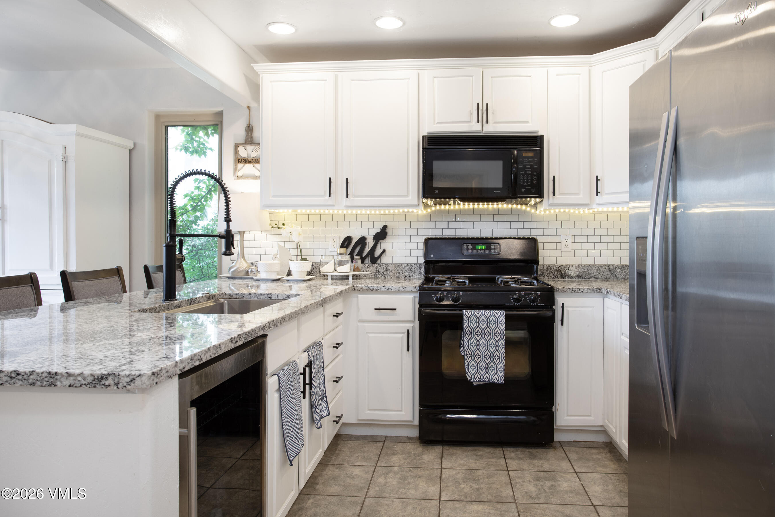 60 Mill Road Apt M3 Property Photo 8