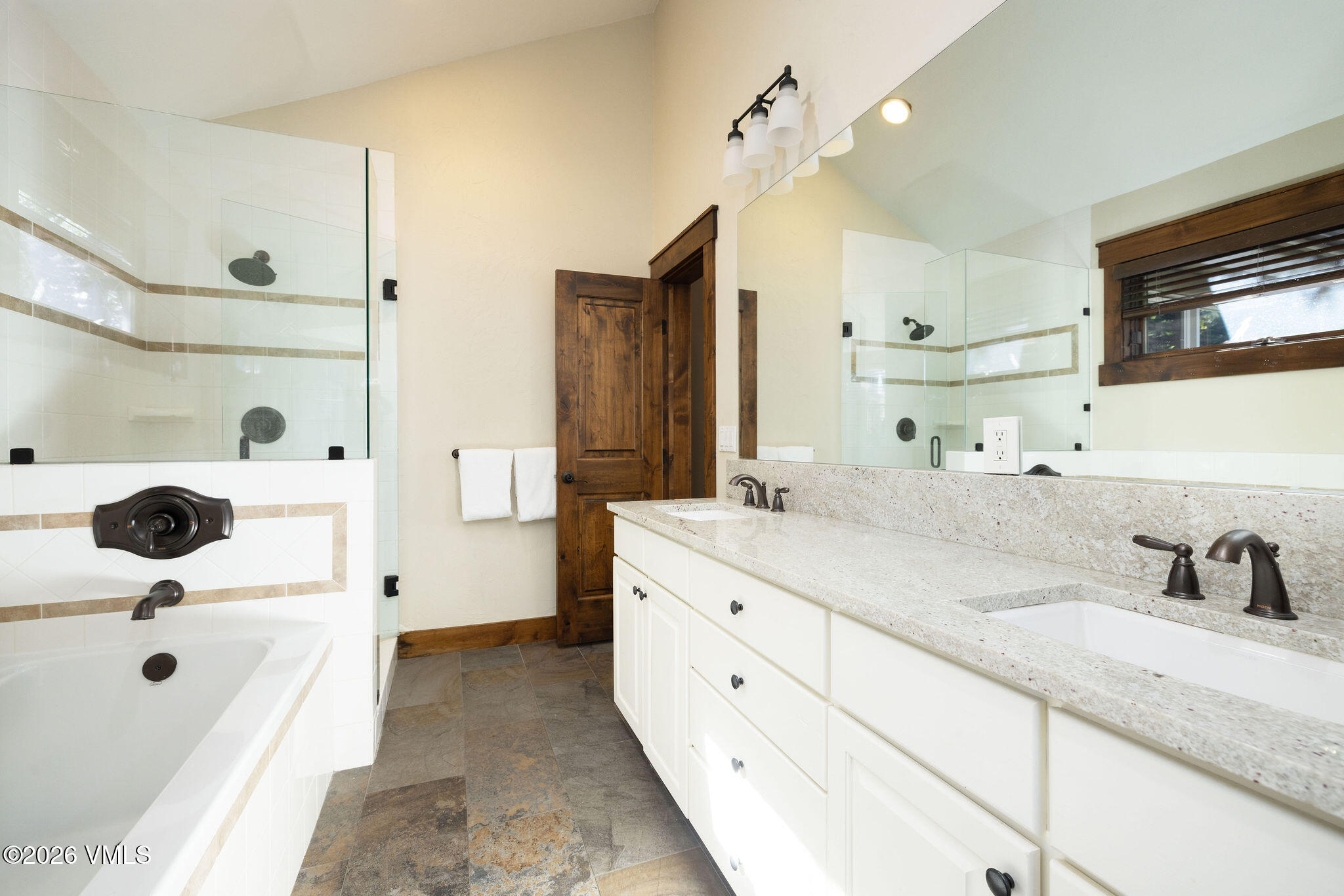 1460 Buffehr Creek Road Unit B Property Photo 14