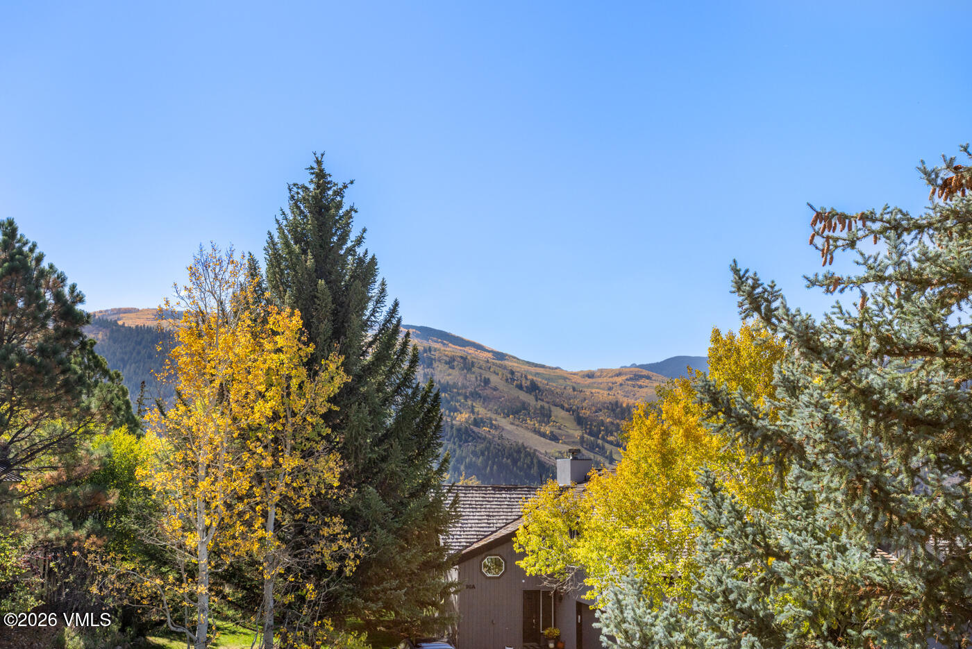 80 Lariat Road Property Photo 5