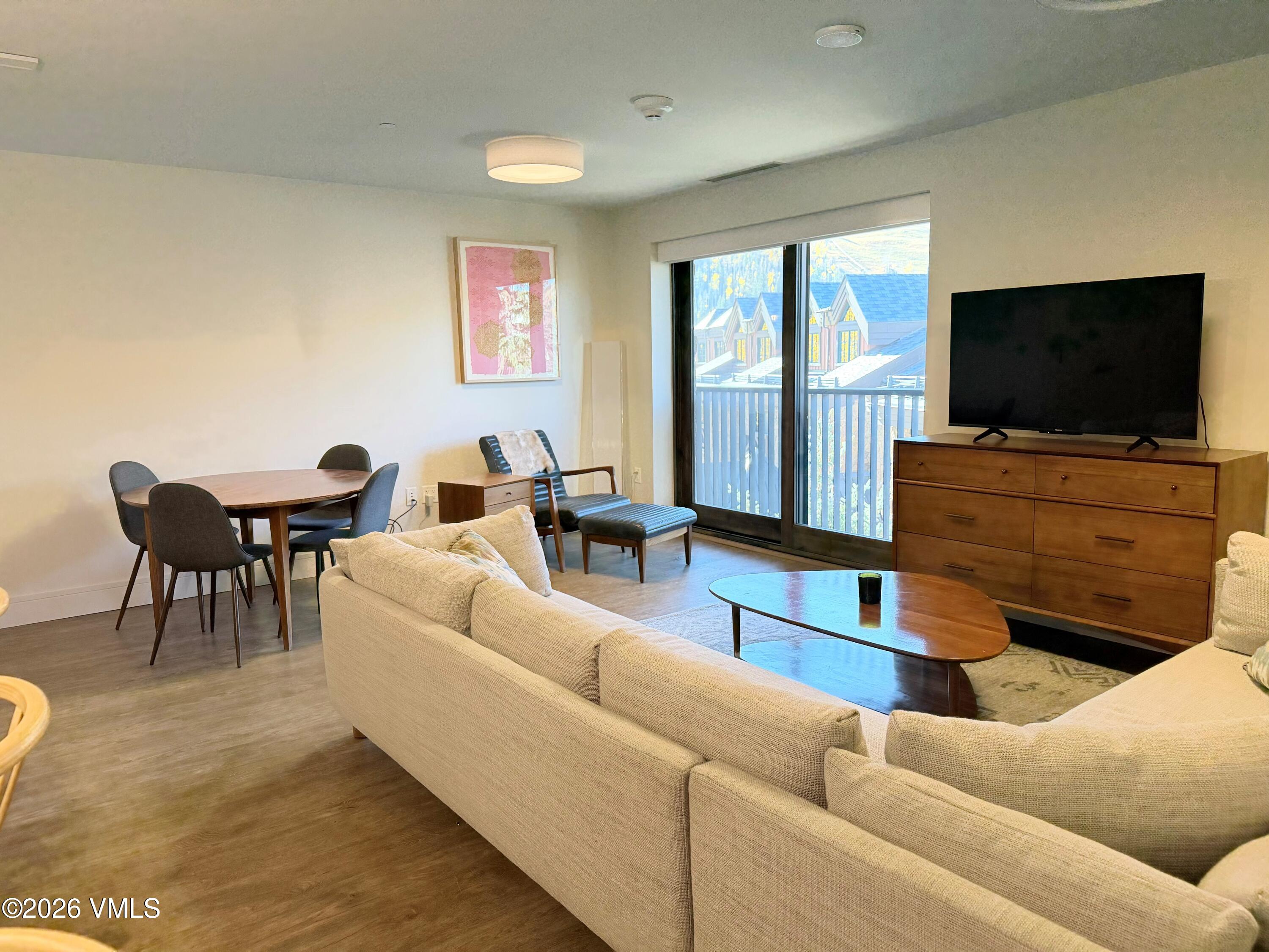 430 S Frontage Road E # O Property Photo 6