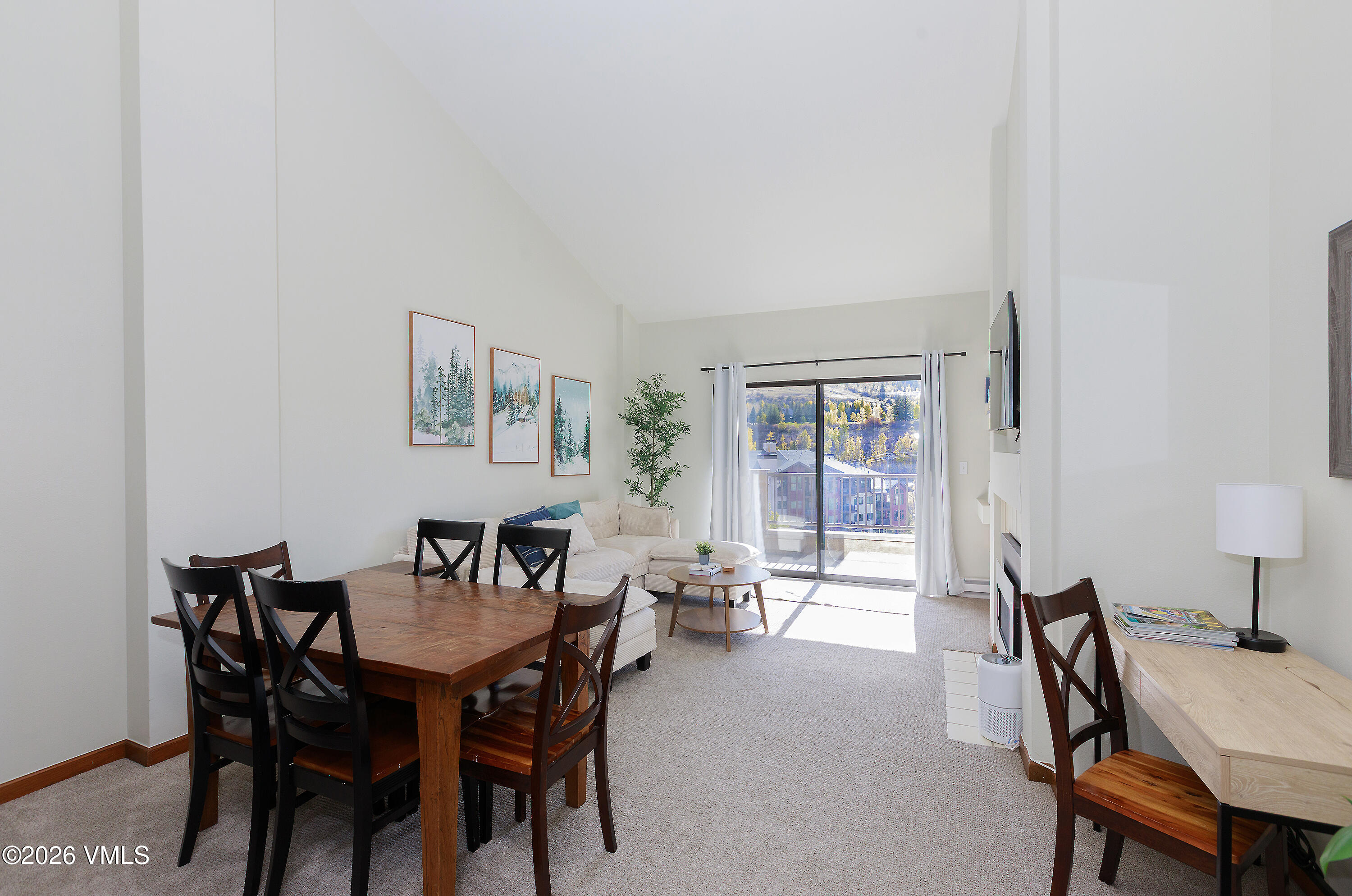 137 Benchmark Road 522 Property Photo 3