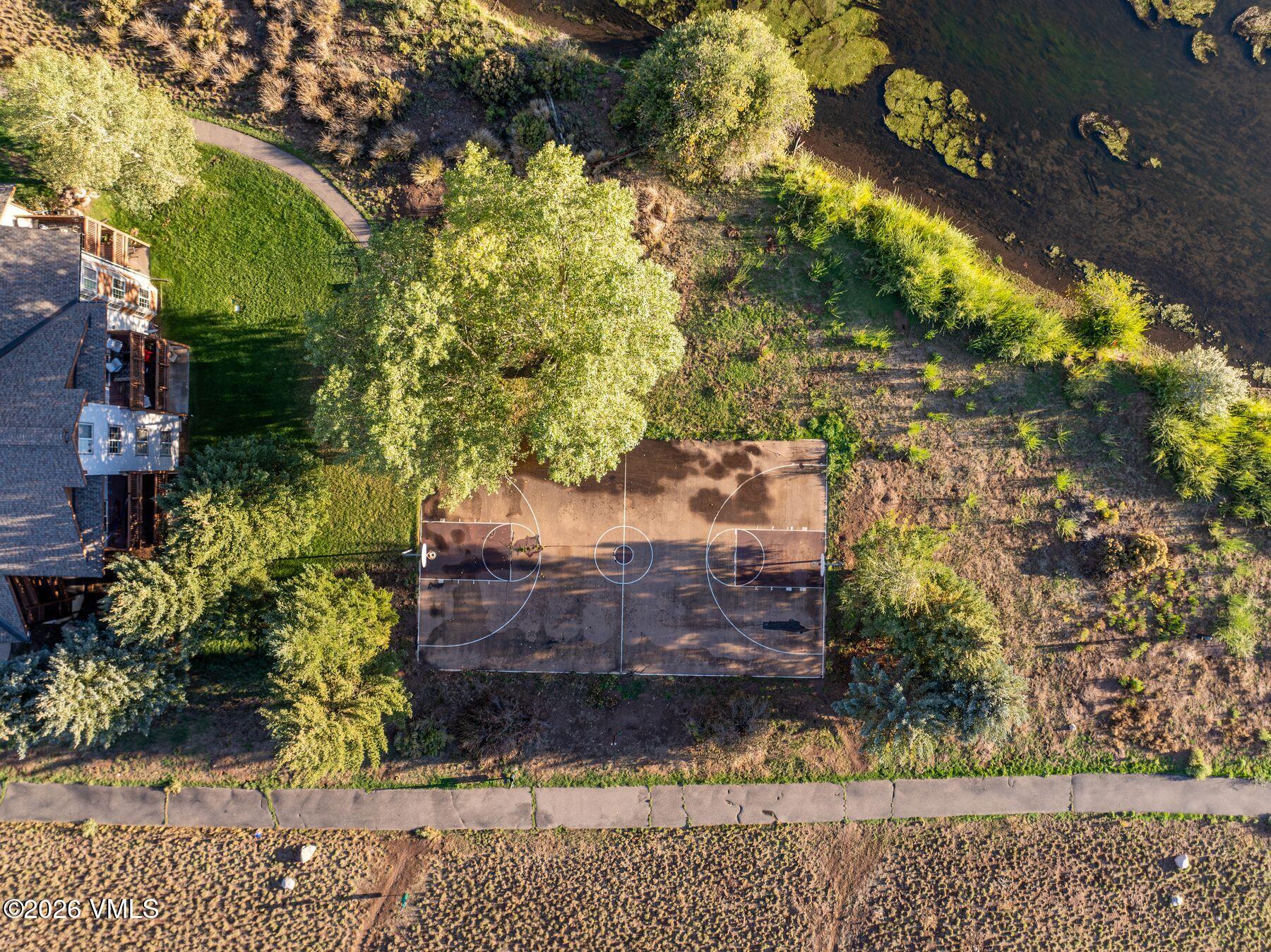 308 Crazy Horse Point Property Photo 27