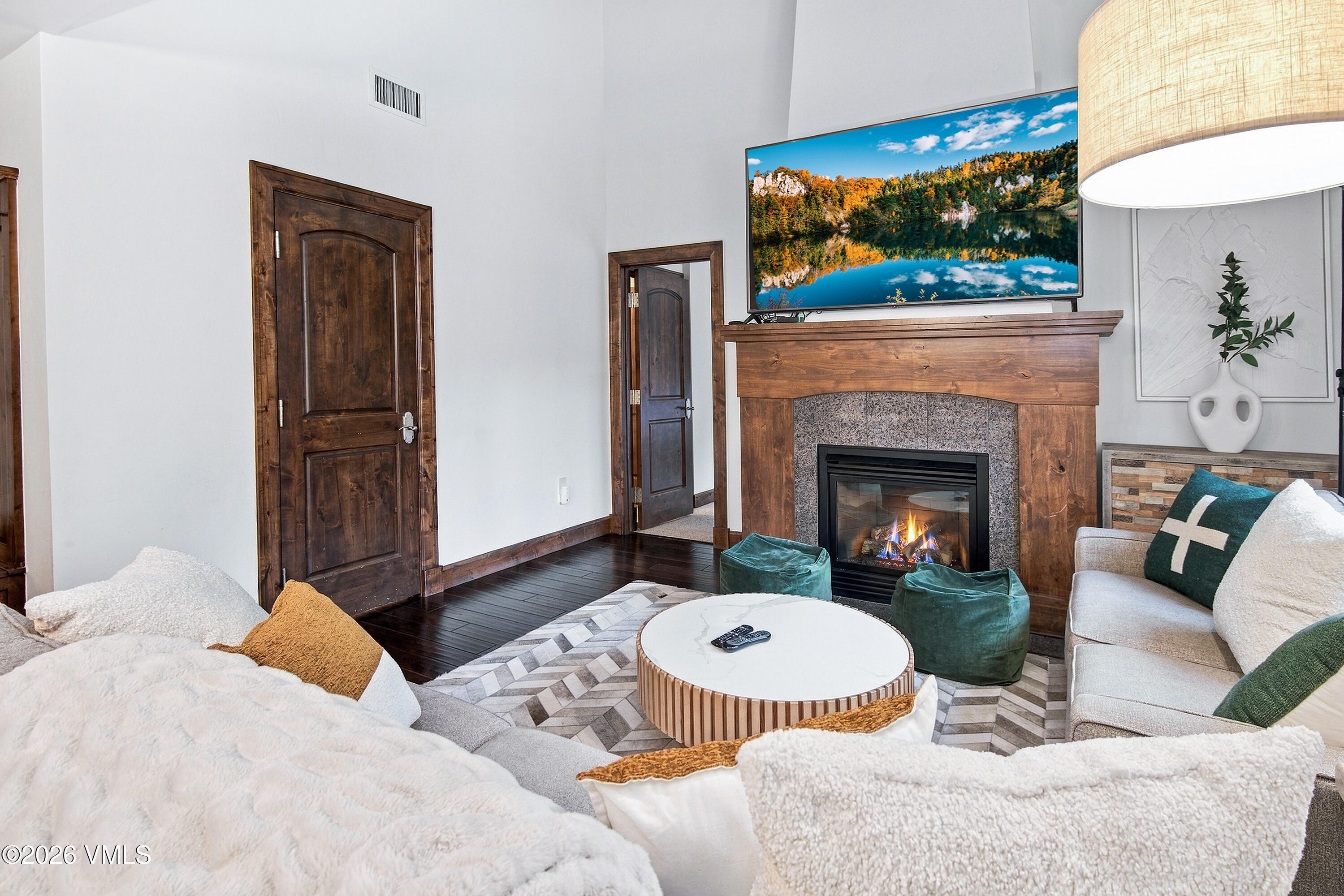 38390 Highway 6 407 Property Photo 6