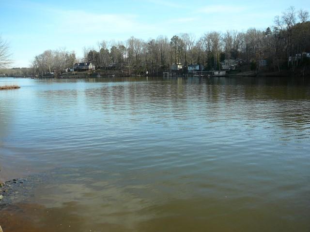 140 Waterside Drive Property Photo