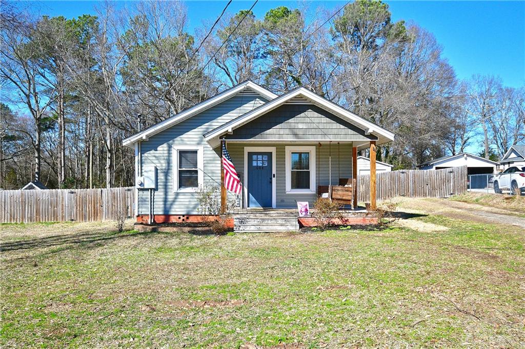 604 W 4th Avenue Property Photo 1