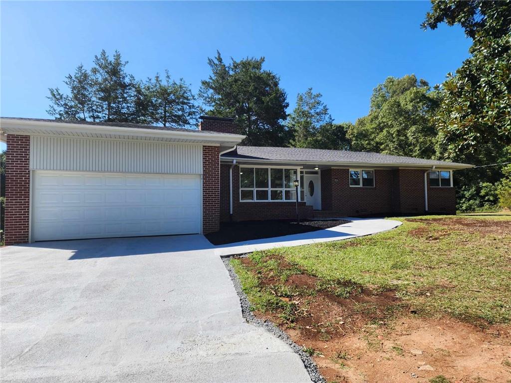 213 Barker Road Property Photo 1